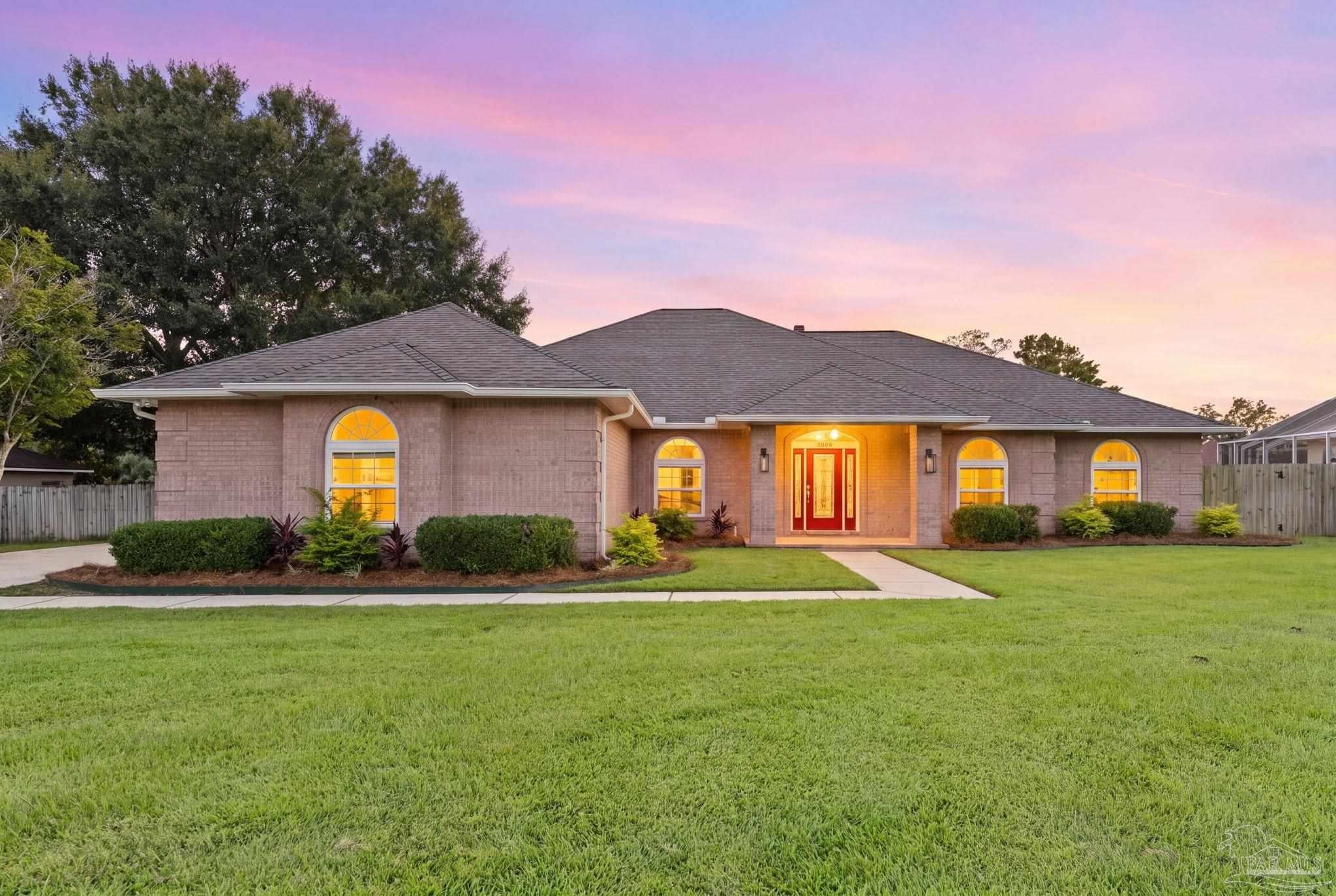 1017 Bushwood Dr, Cantonment, FL 32533 photo