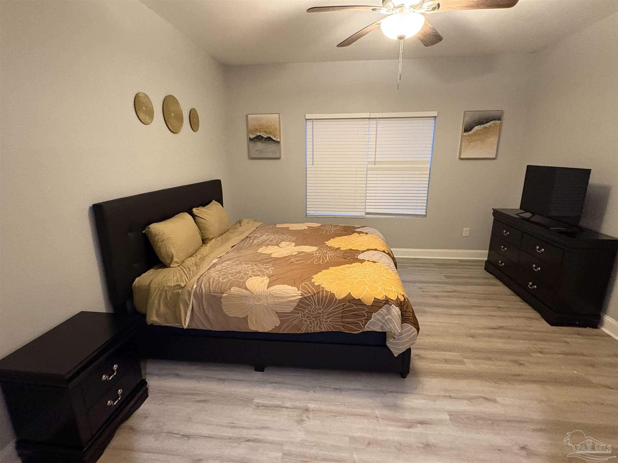 2318 W Lakeview Ave, Pensacola, FL 32505 photo