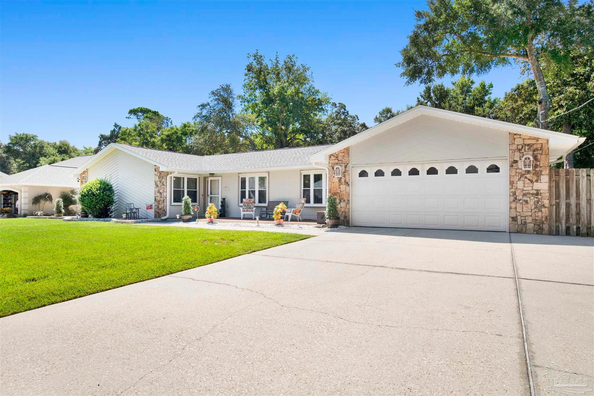 16531 Innerarity Point Rd, Pensacola, FL 32507 photo