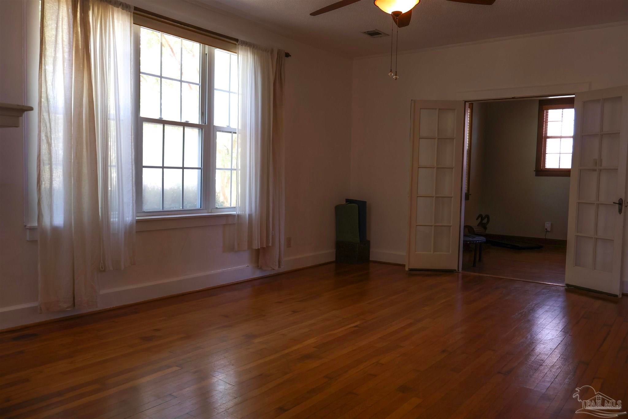 1540 N Spring St, Pensacola, FL 32501 photo