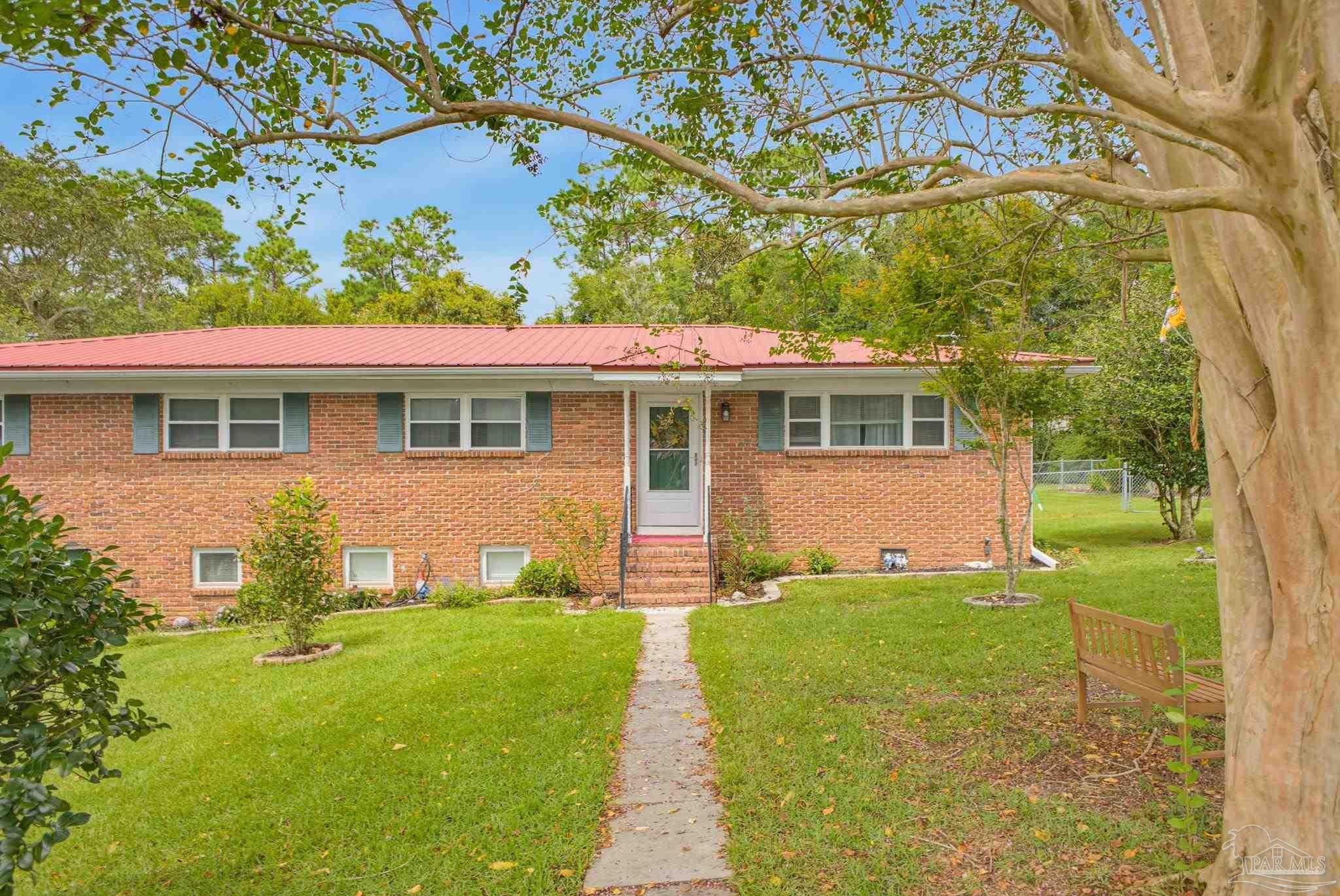 2370 Le Ruth Dr, Pensacola, FL 32514 photo