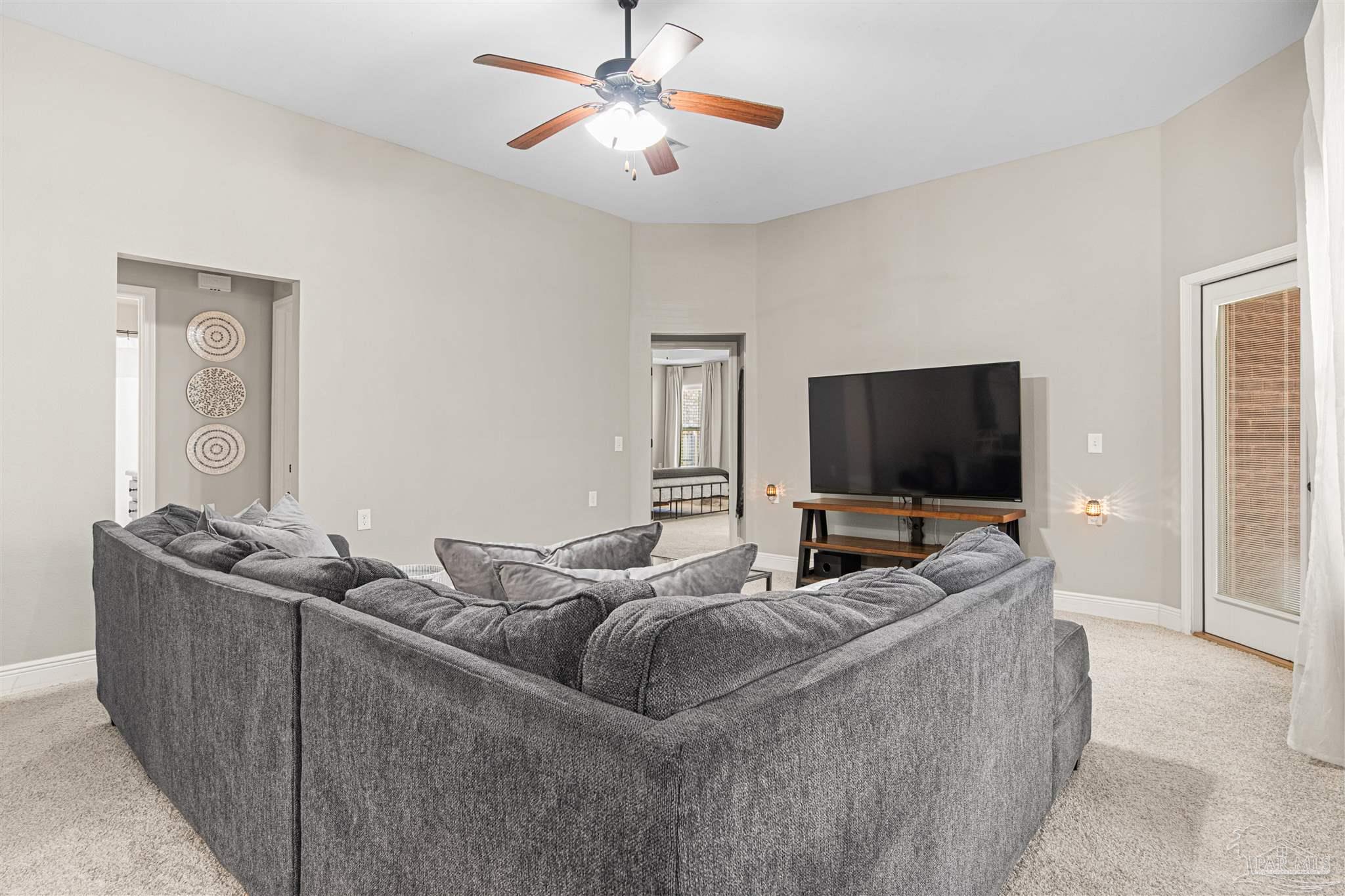 10542 Millbrook Dr, Pensacola, FL 32534 photo