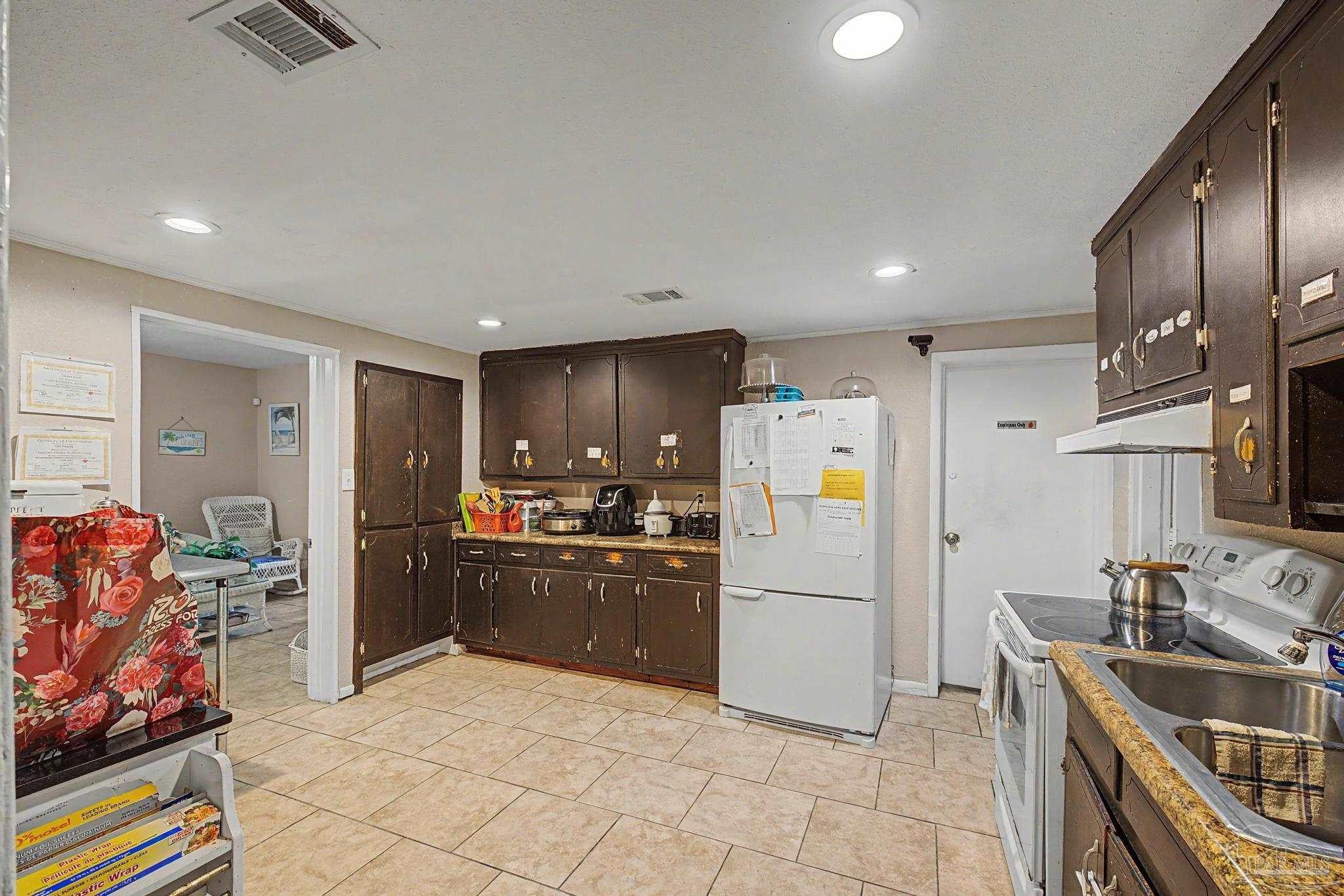 2910 Michael Dr, Pensacola, FL 32505 photo