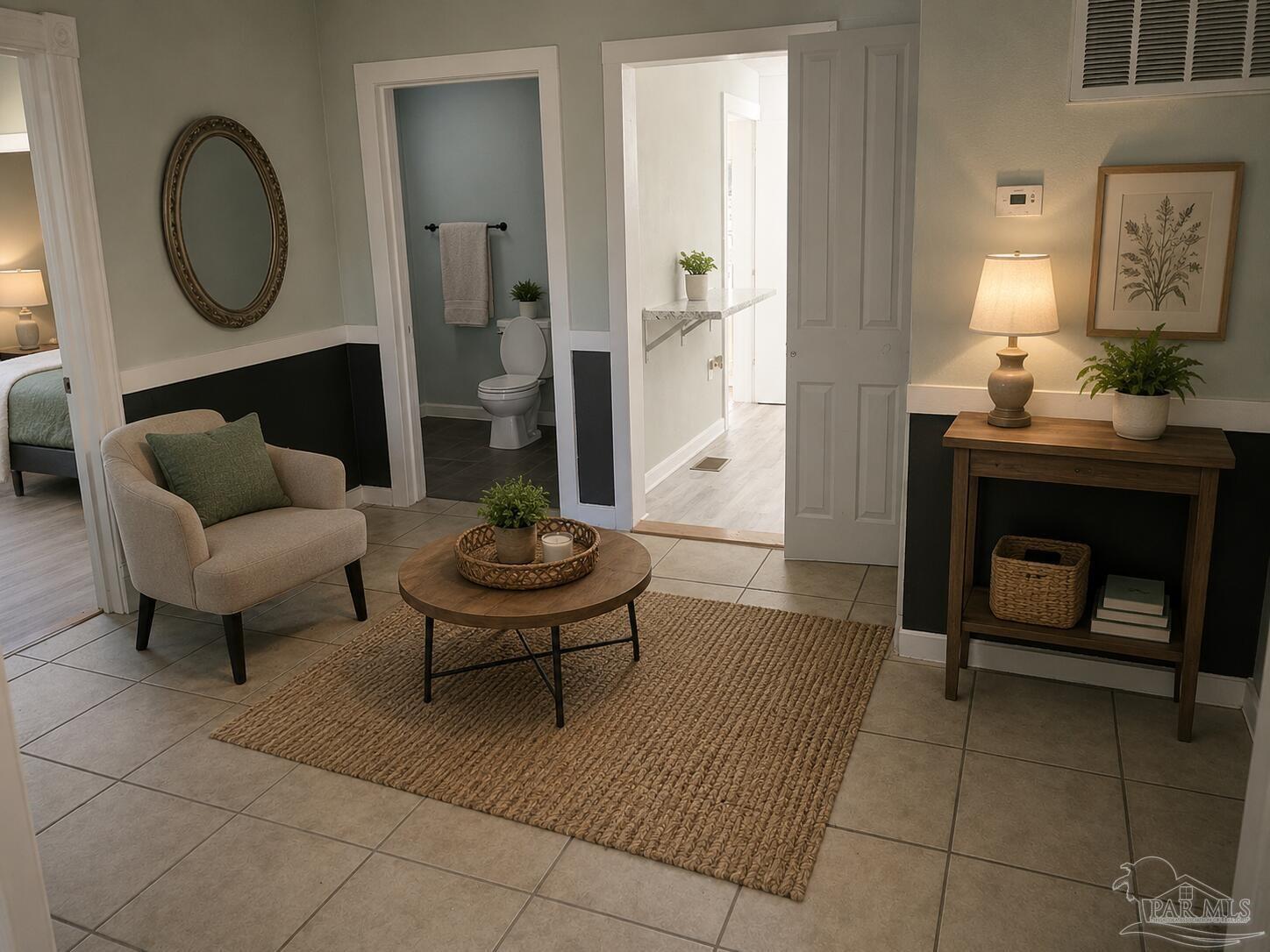 1215 N University St, Pensacola, FL 32505 photo