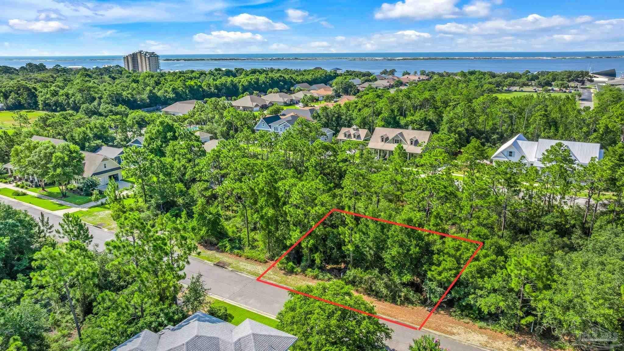 10687 Close Hauled Rd, Pensacola, FL 32507