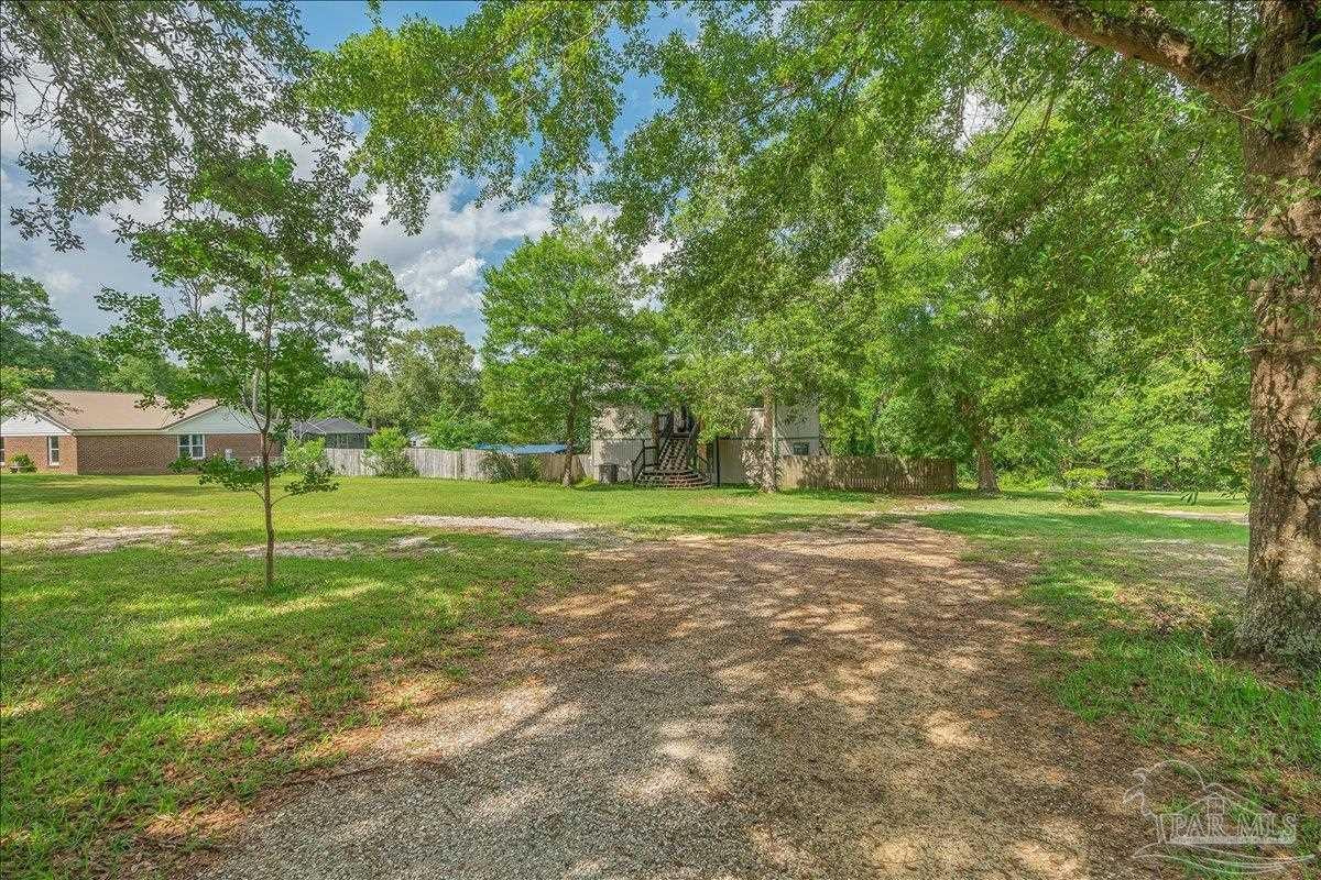 11424 High Spring Rd, Pensacola, FL 32534 photo