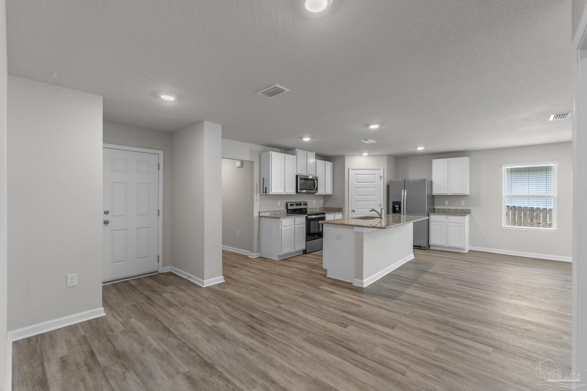 10108 Oak Haven Rd, Pensacola, FL 32526 photo