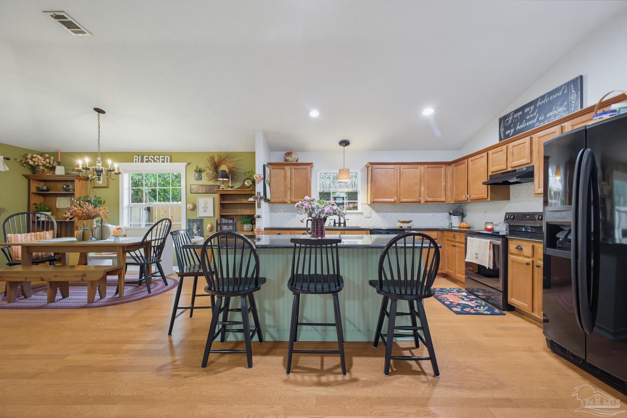 3279 Massena Dr, Pensacola, FL 32526 photo