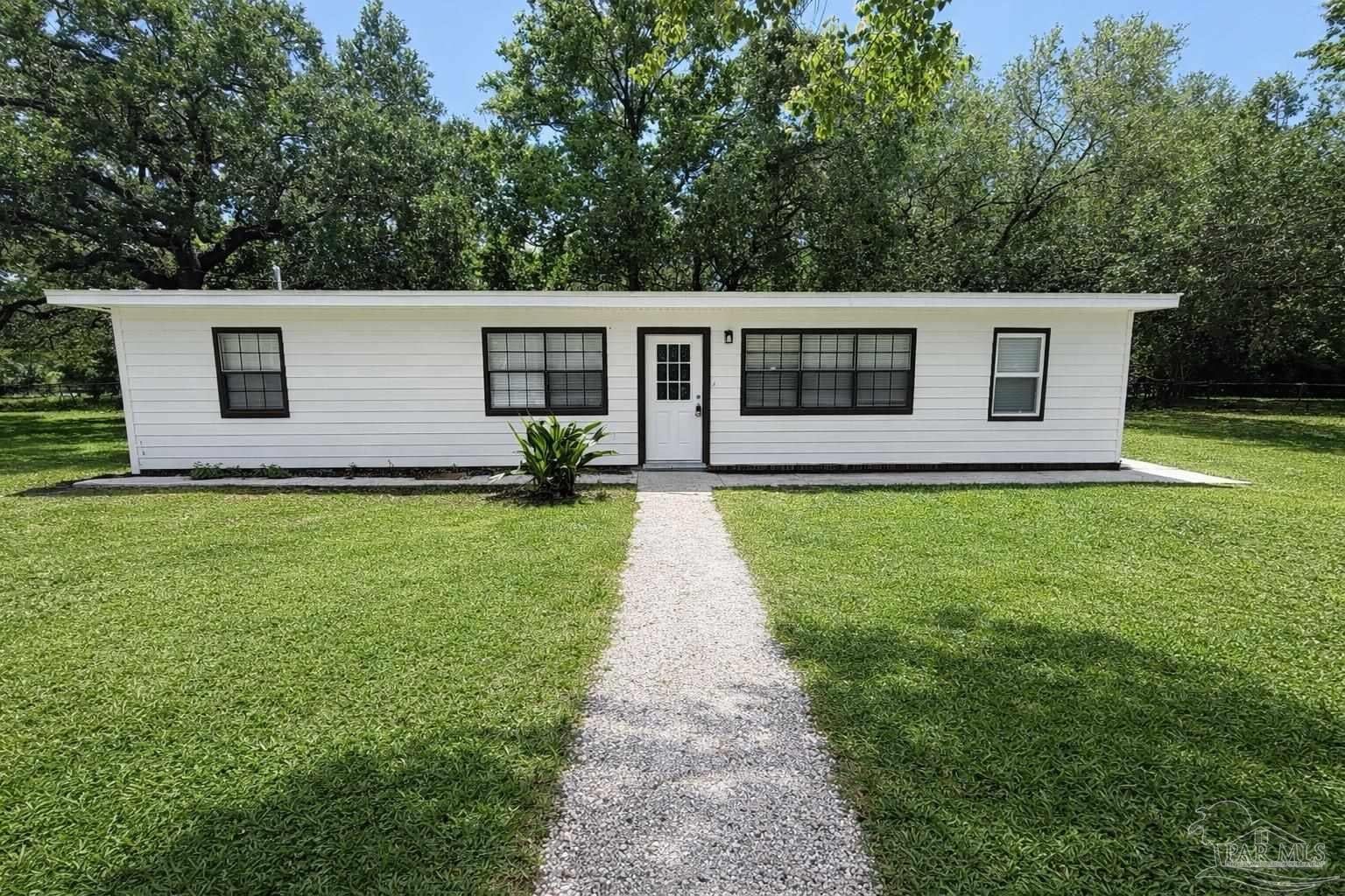821 Lydia Ave, Pensacola, FL 32505