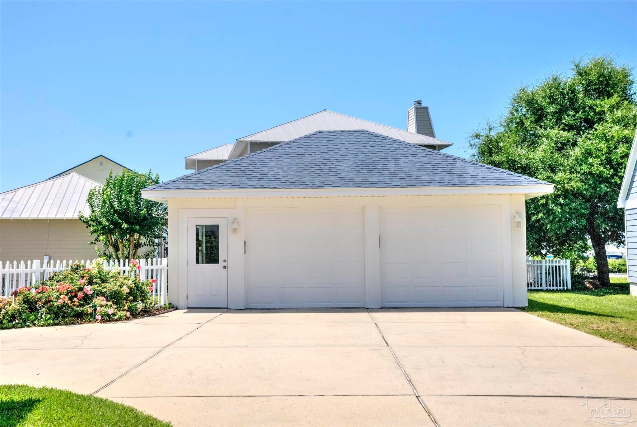 4043 Moonraker Dr, Pensacola, FL 32507 photo