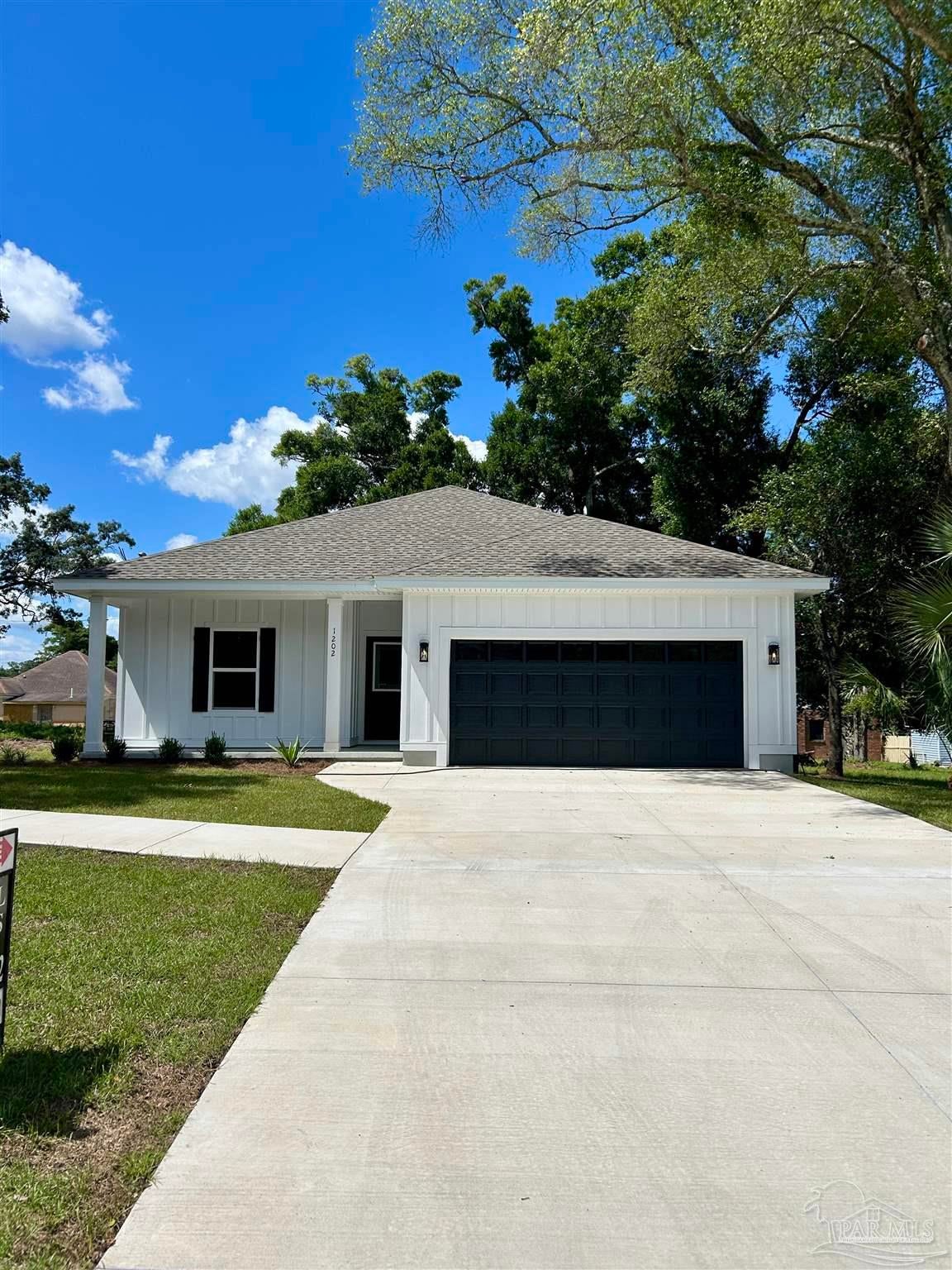 1202 Lee St, Pensacola, FL 32501