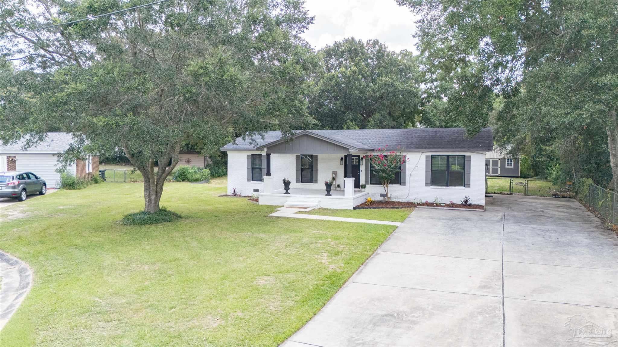 9900 Pine Meadow Ln, Pensacola, FL 32534 photo