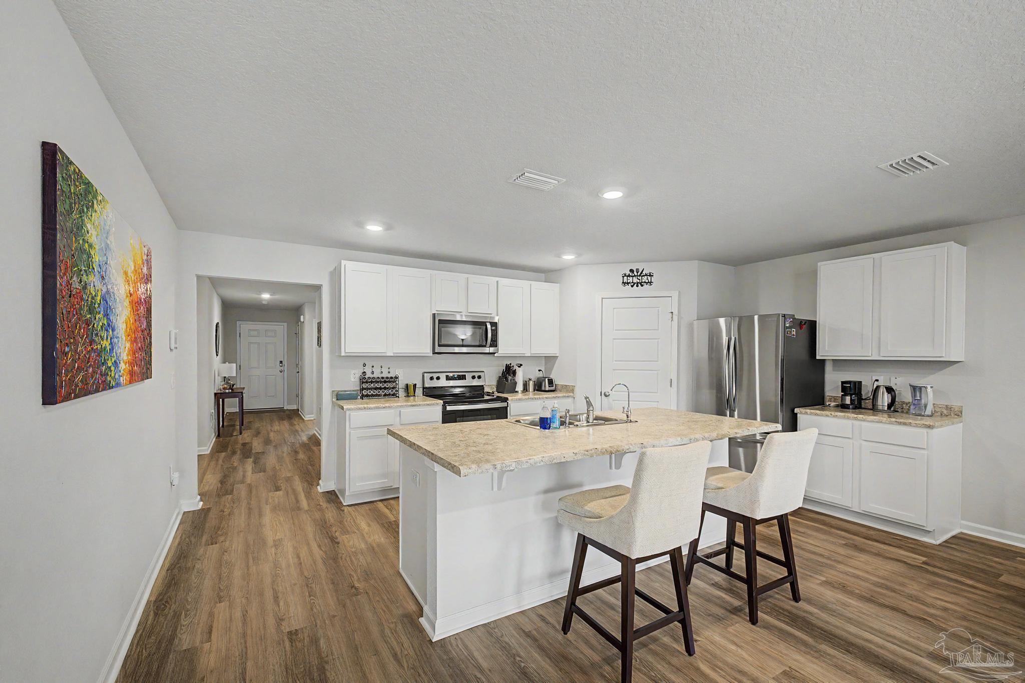 5976 Laurel Oak Dr, Pensacola, FL 32526