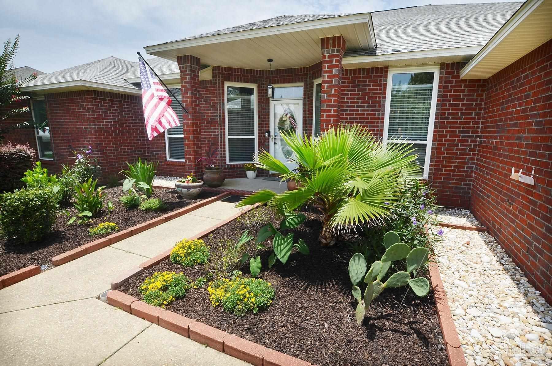3005 Concho Dr, Pensacola, FL 32507