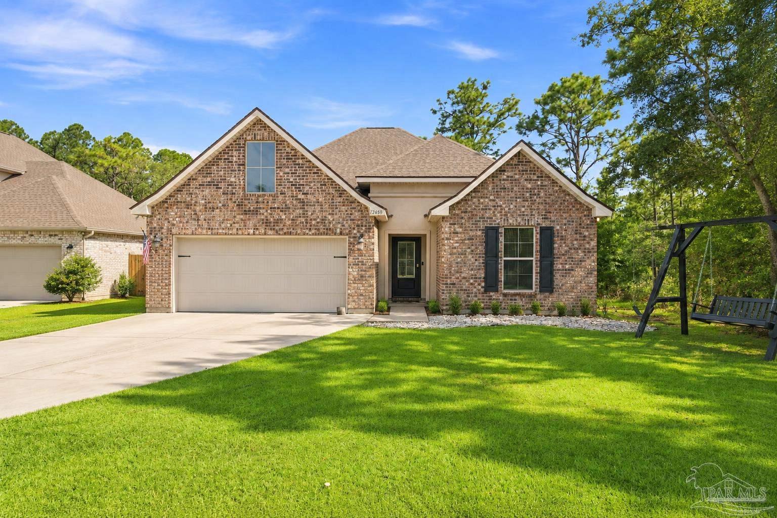 12469 Ryland Dr, Pensacola, FL 32506