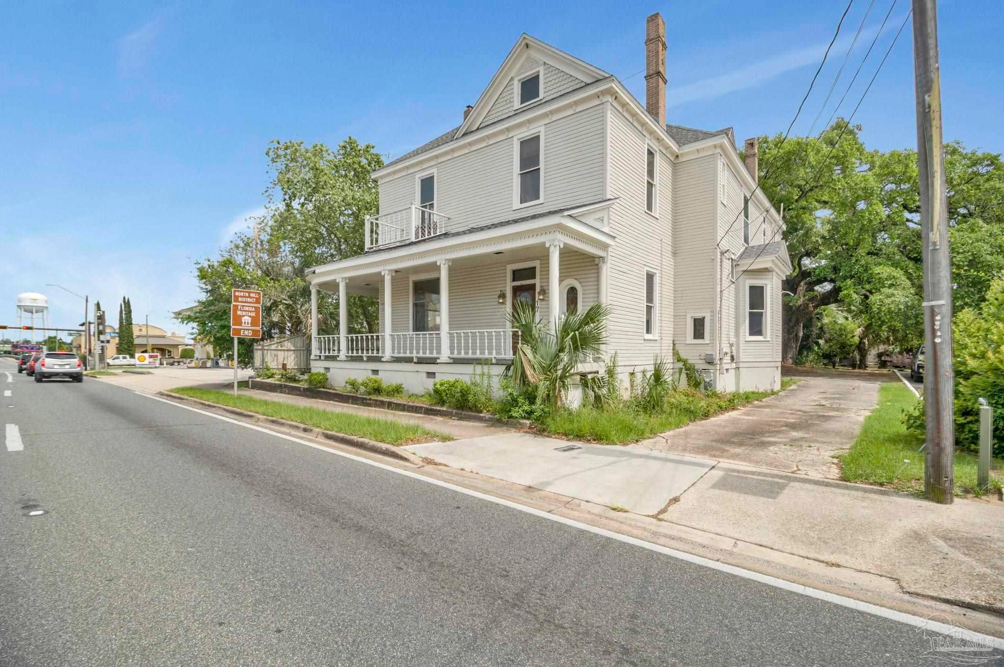 17 W Cervantes, Pensacola, FL 32501 photo