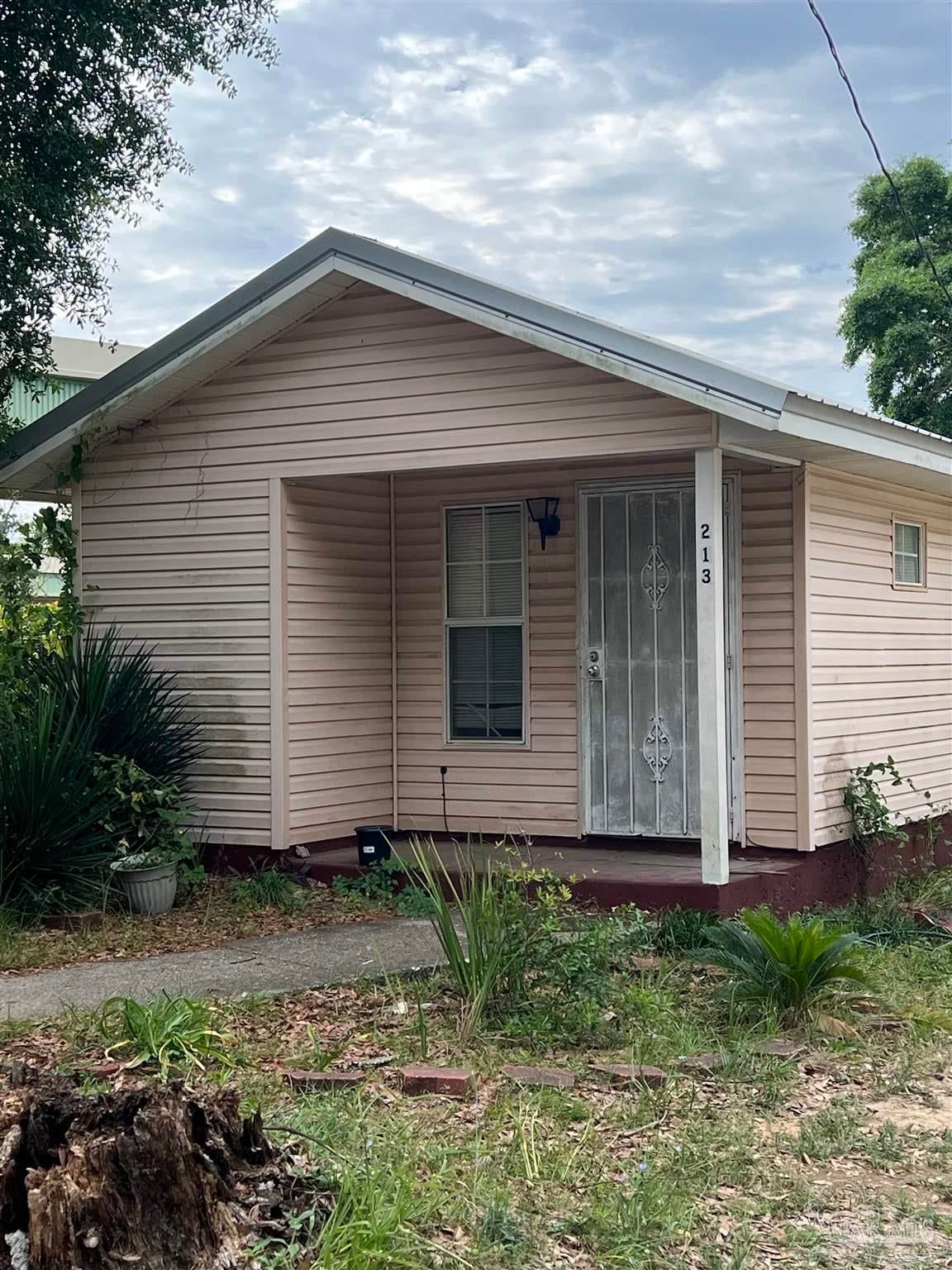213 Lakeview Ave, Pensacola, FL 32503