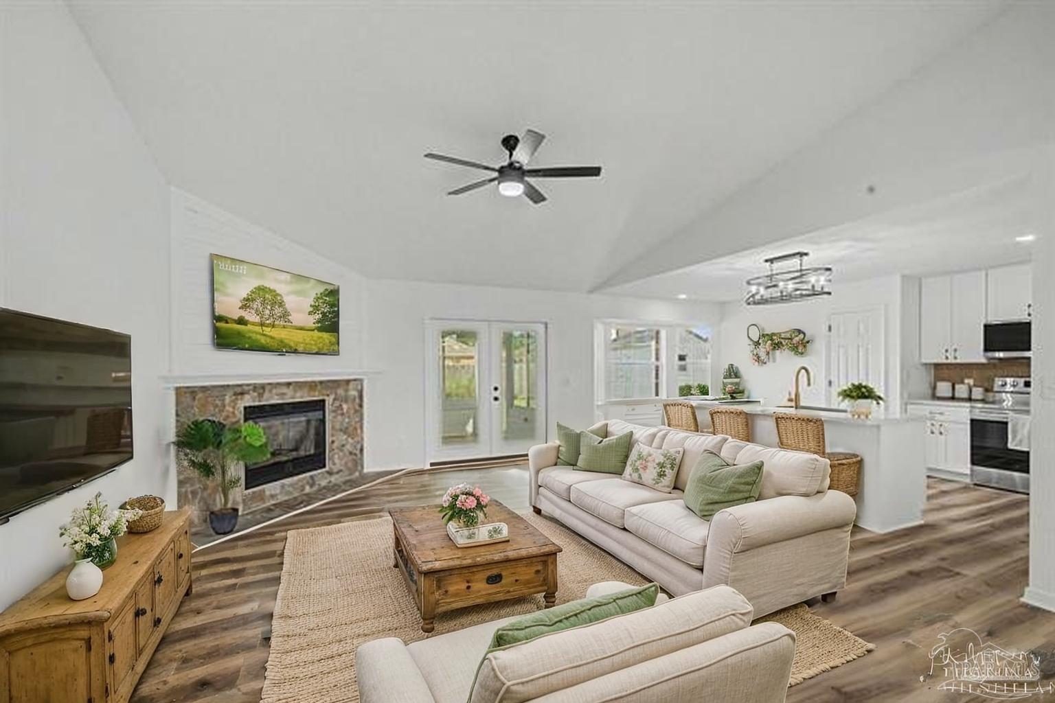 2216 Blue Lake Dr, Pensacola, FL 32506 photo