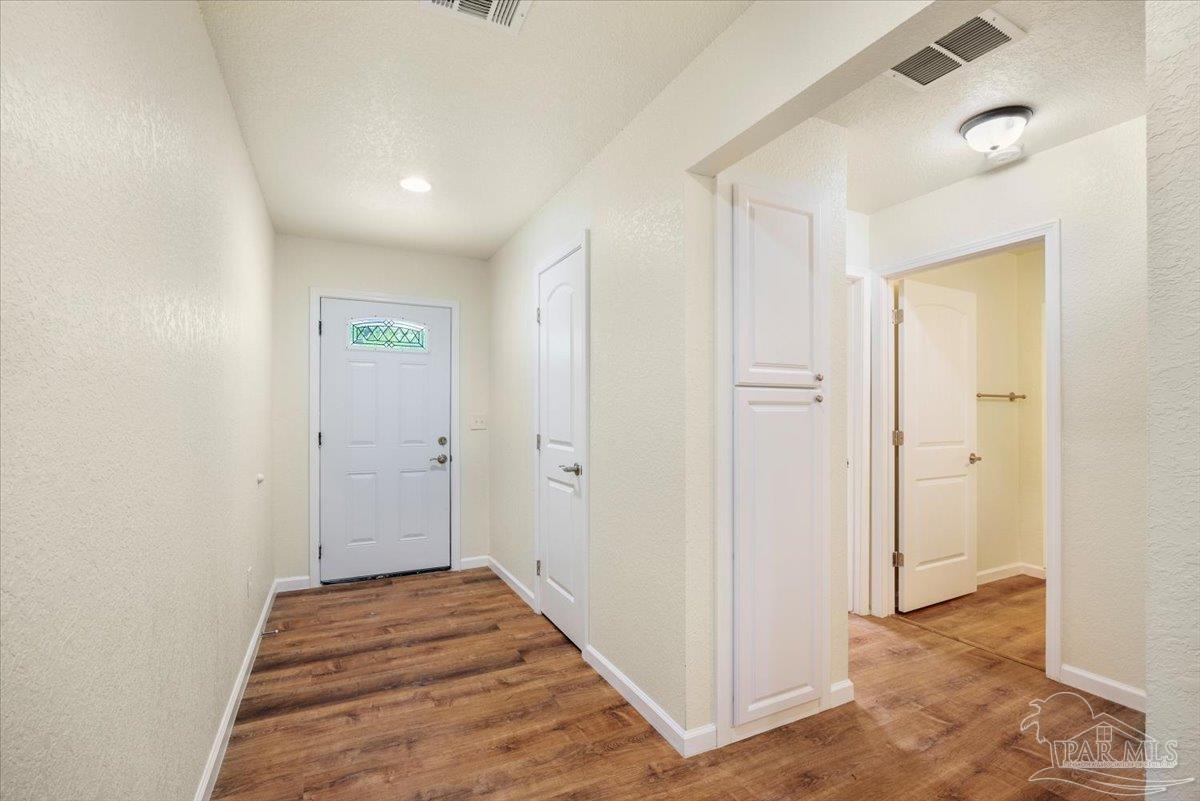 715 Edwards St, Pensacola, FL 32507 photo