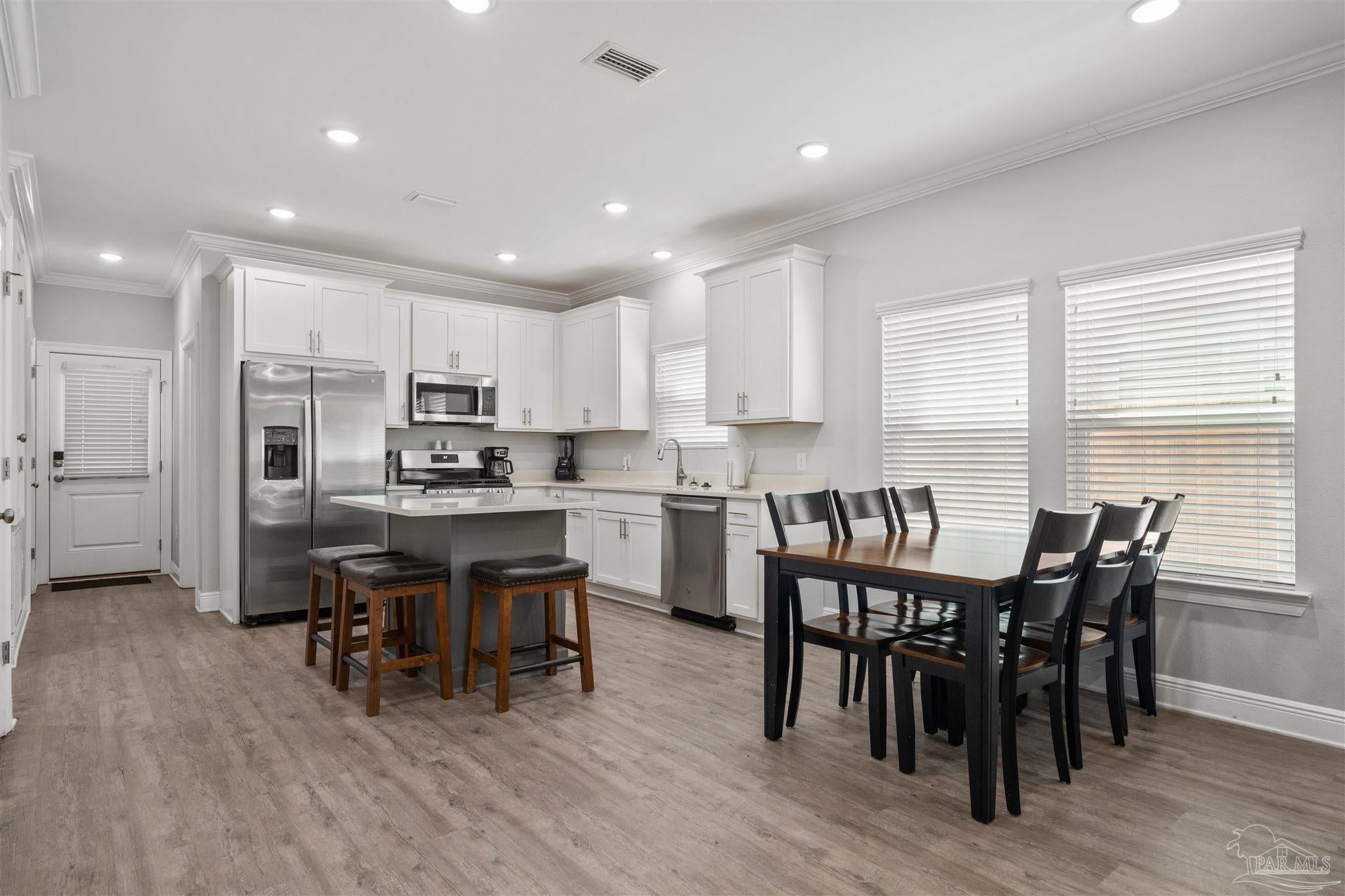 1141 W Romana St, Pensacola, FL 32502 photo