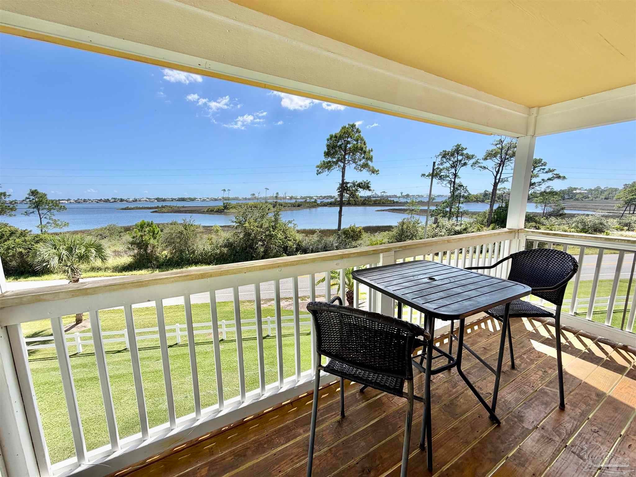 16014 Innerarity Point Rd, Pensacola, FL 32507