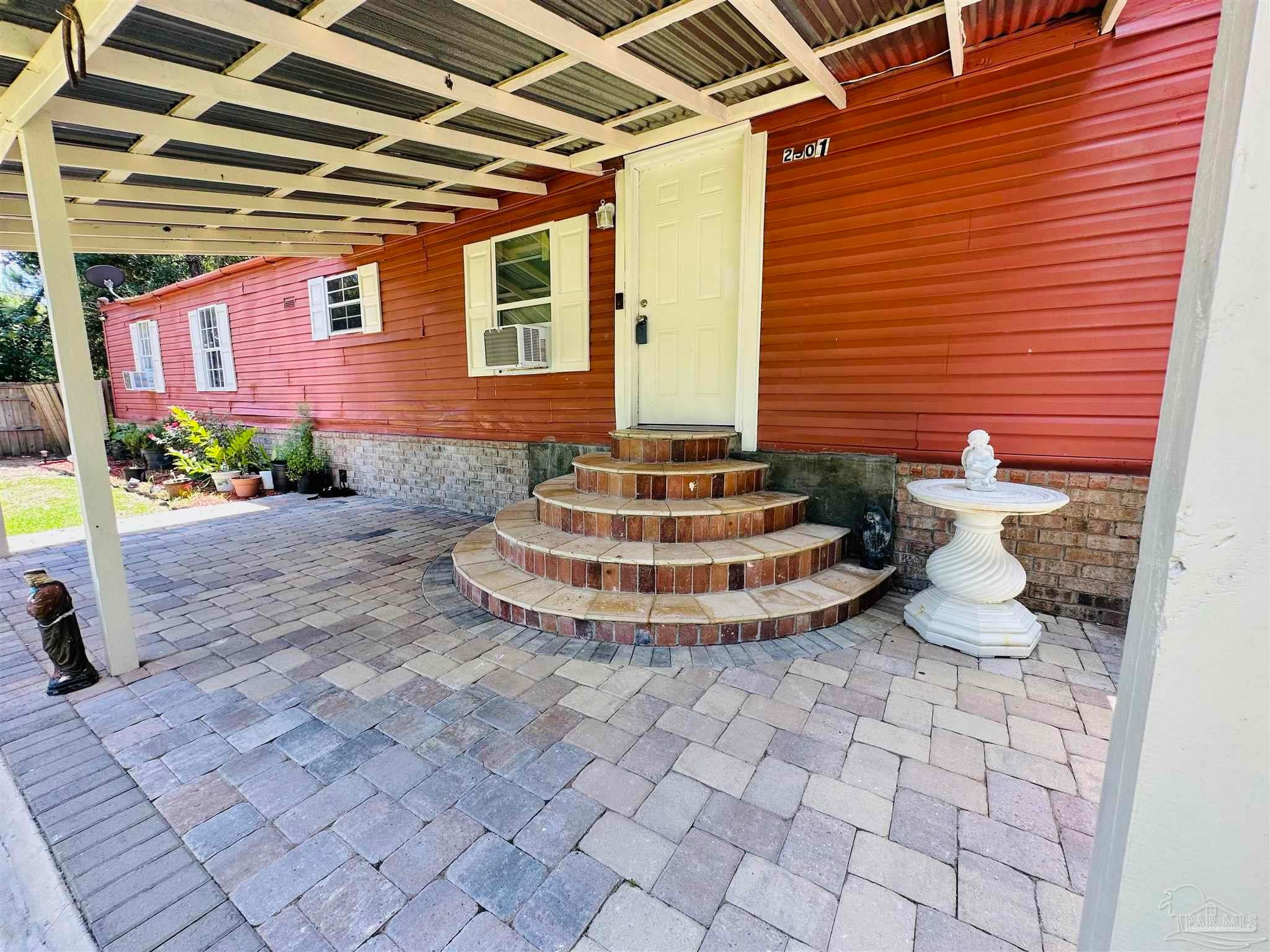 2501 Kingsport Ave, Pensacola, FL 32507 photo