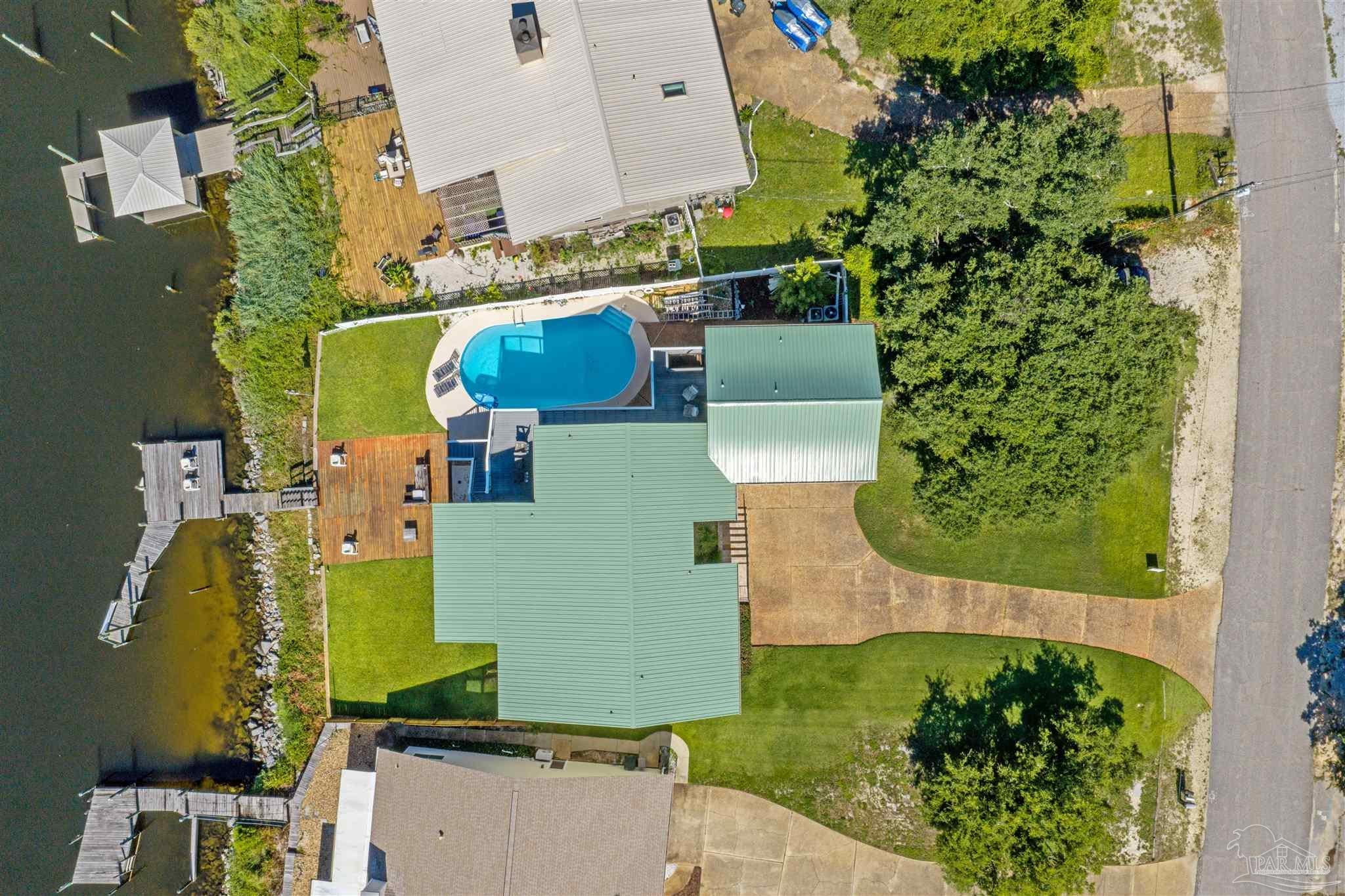 13711 Canal Dr, Pensacola, FL 32507 photo