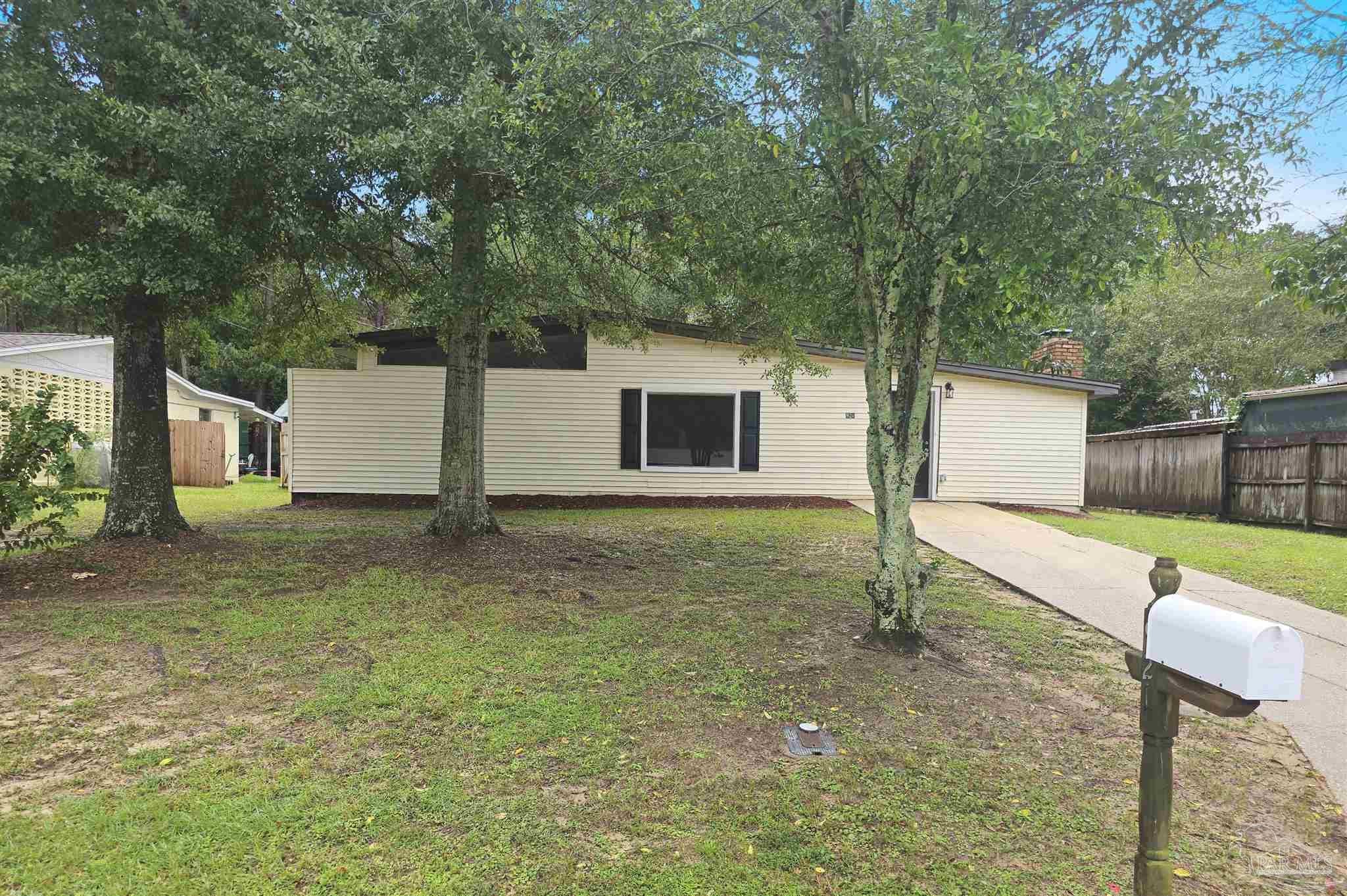 921 Twinbrook Ave, Pensacola, FL 32505