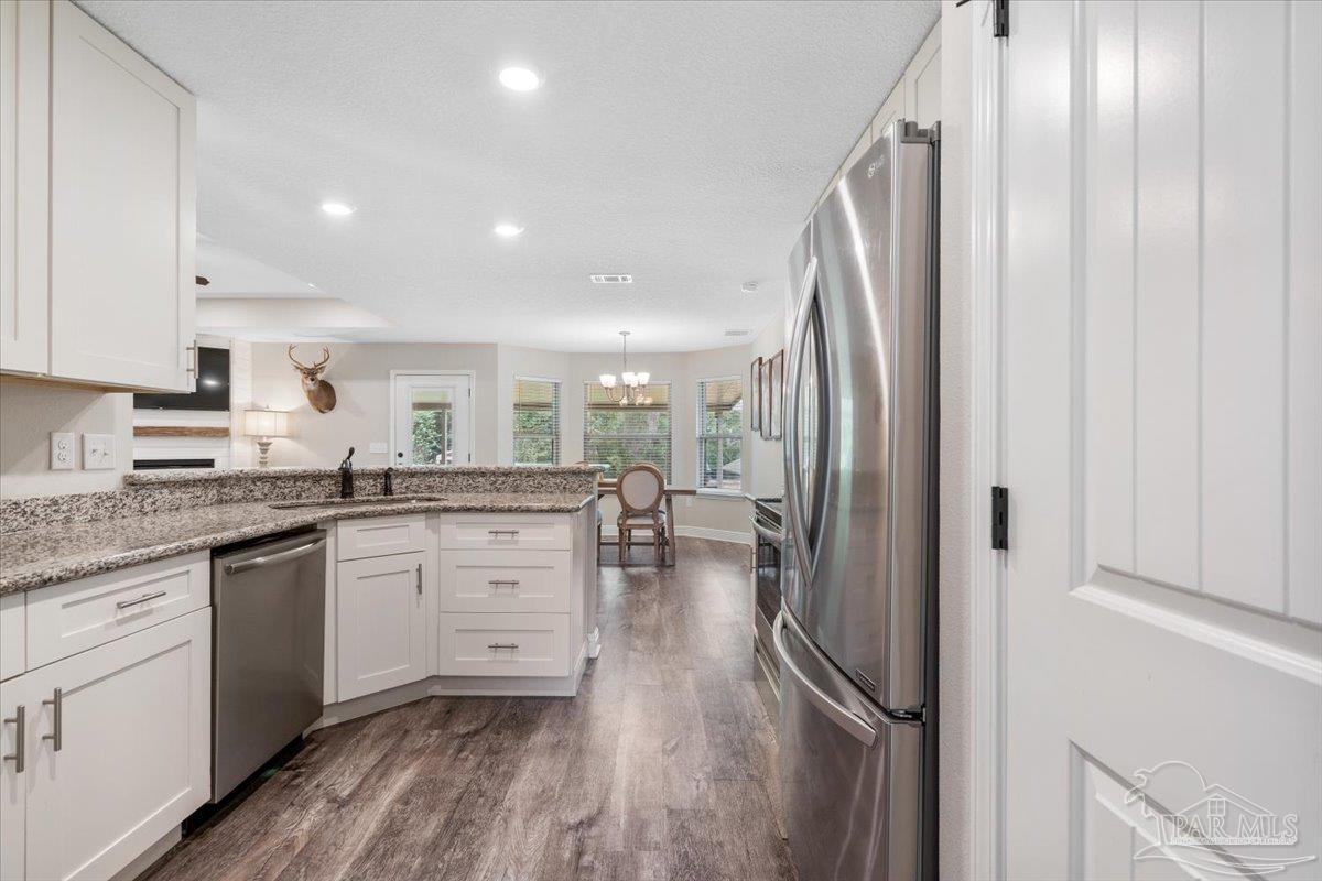 1016 Rachel Cir, Cantonment, FL 32533 photo