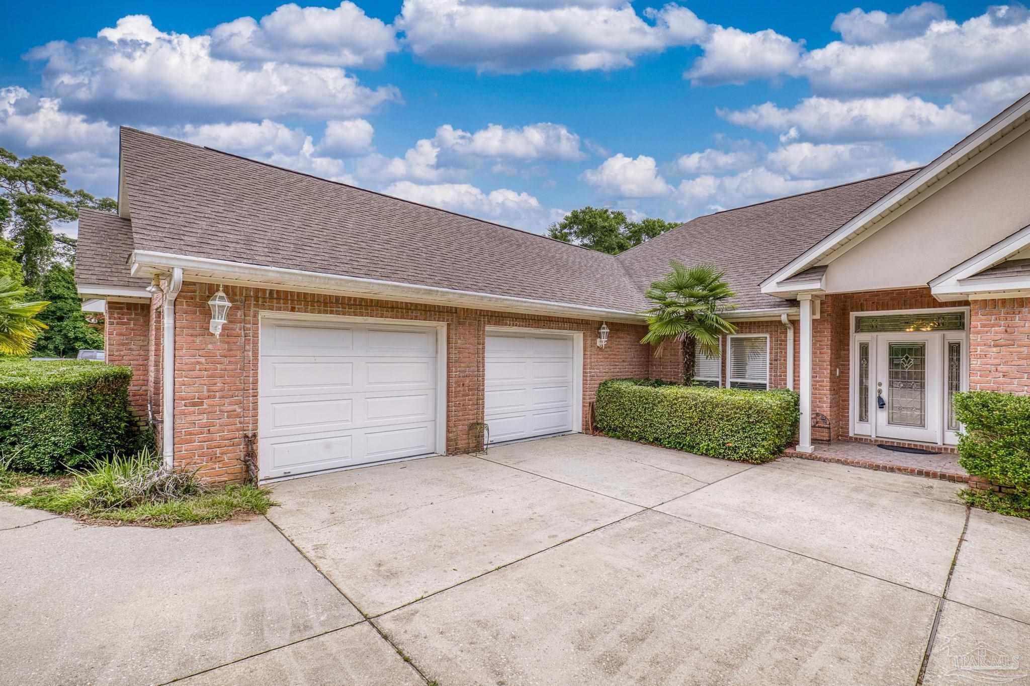 3078 Pelican Ln, Pensacola, FL 32514 photo