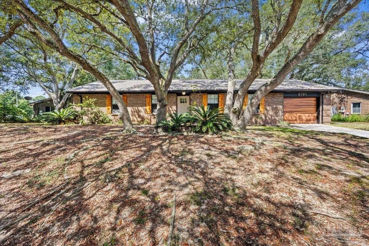 8191 Sedgefield Dr, Pensacola, FL 32507 photo