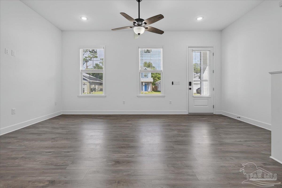 1409 Madelyn Woods Dr, Pensacola, FL 32506 photo