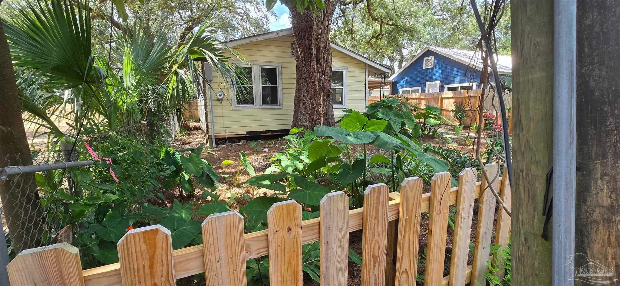 619 1/2 N X St, Pensacola, FL 32505 photo
