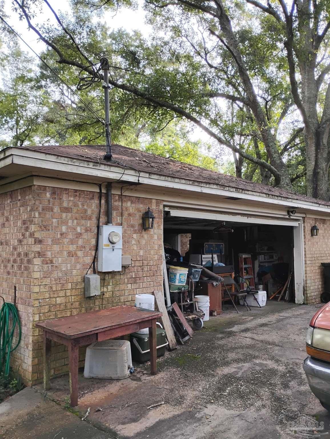 136 Navarro Rd, Cantonment, FL 32533 photo