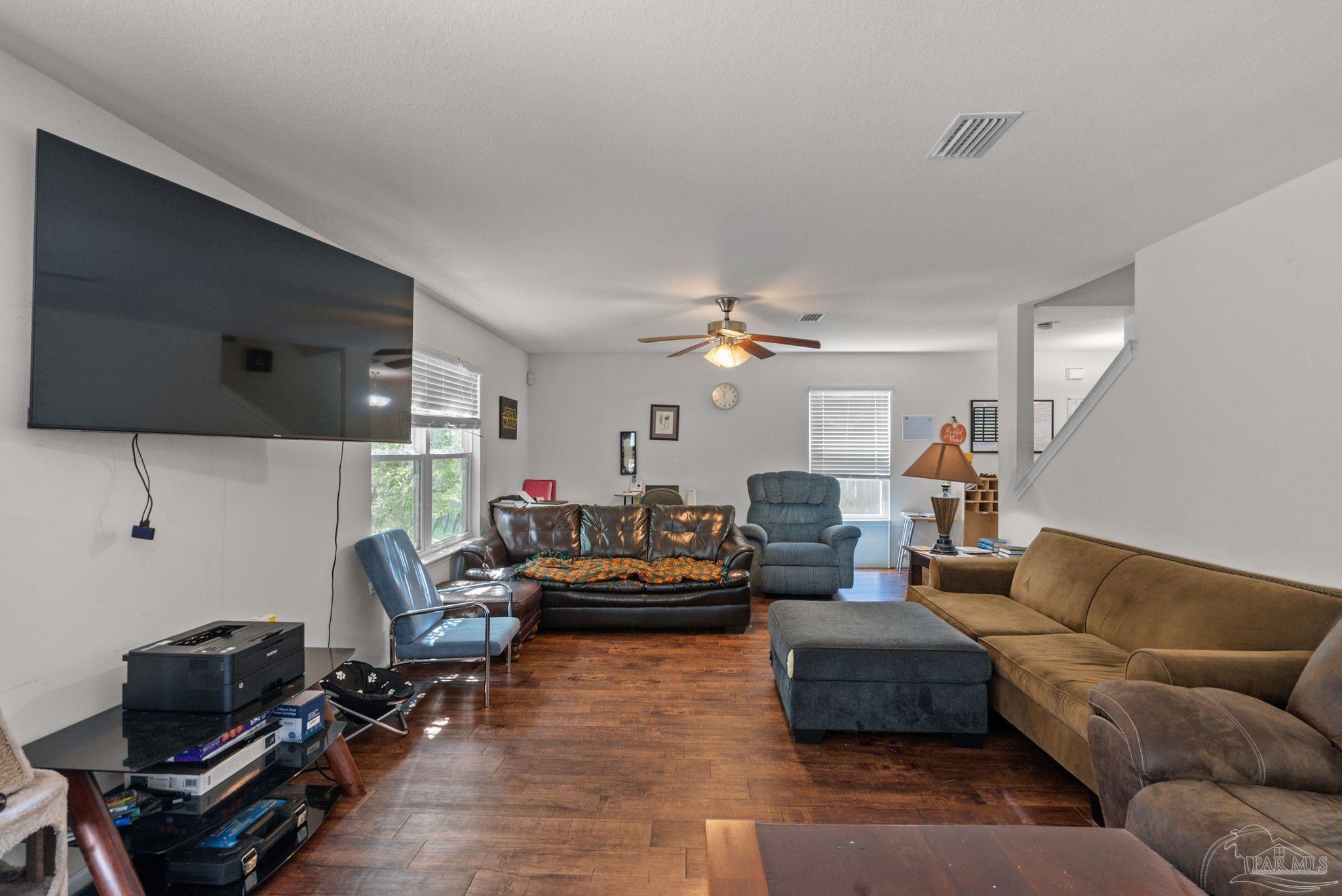 2111 Waltham St, Pensacola, FL 32505 photo