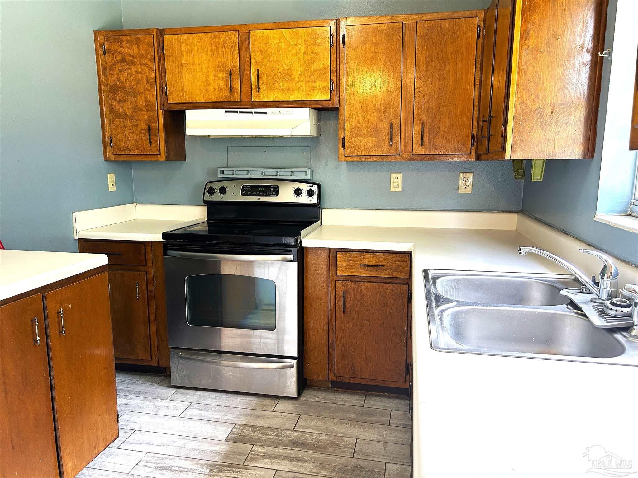 232 Broussard St, Pensacola, FL 32505 photo