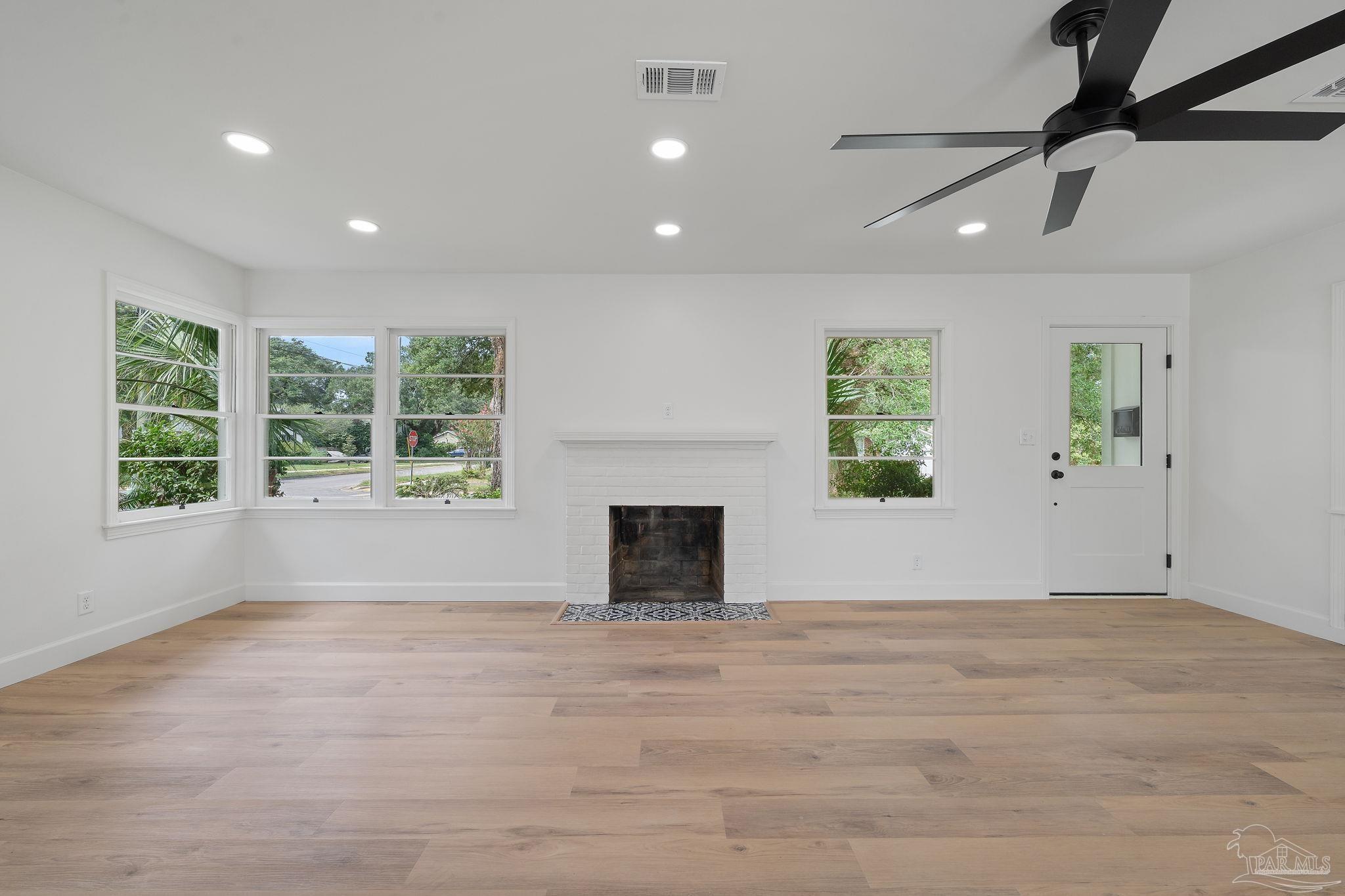 1800 N Baylen St, Pensacola, FL 32501 photo