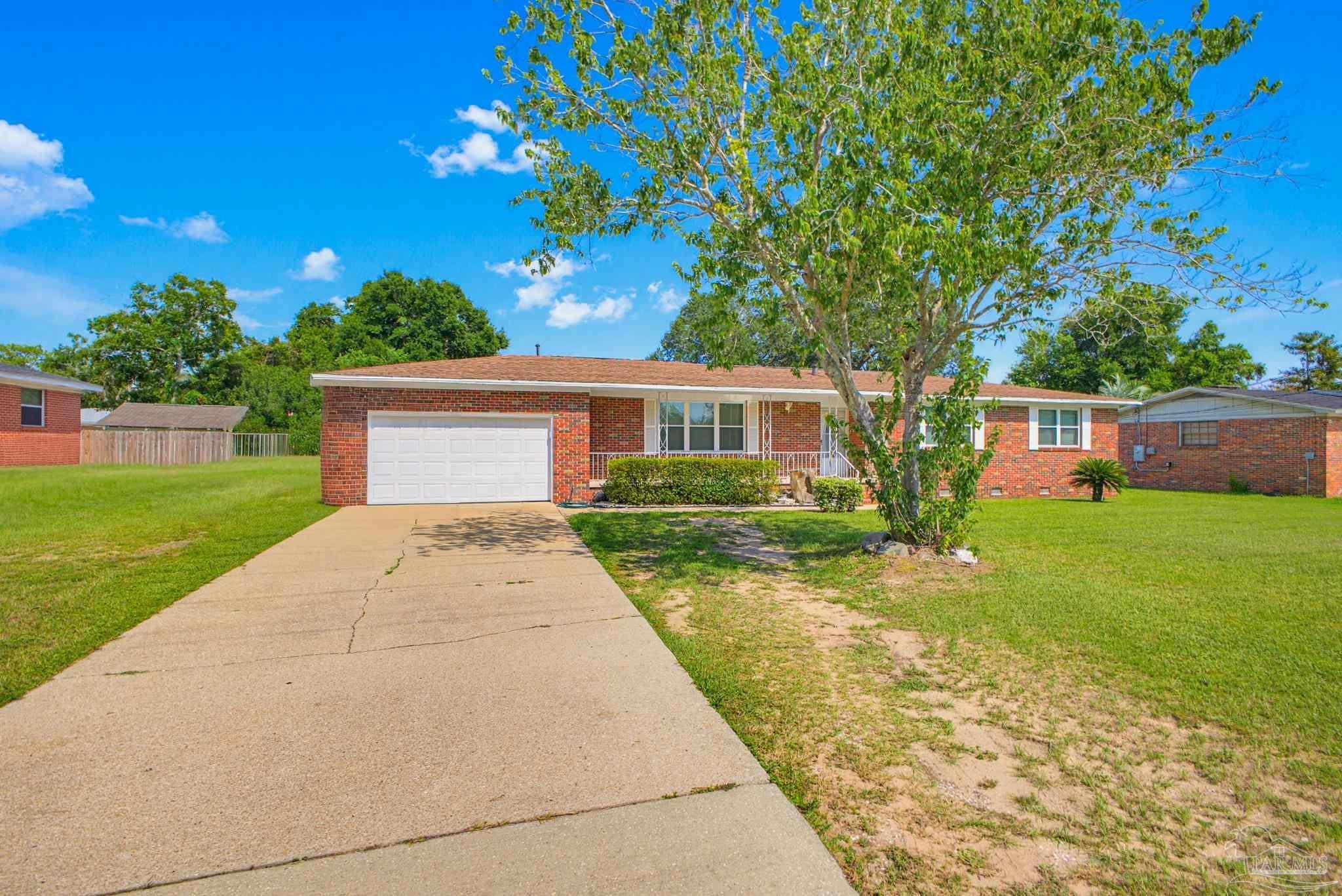 7412 Tippin Ave, Pensacola, FL 32504 photo