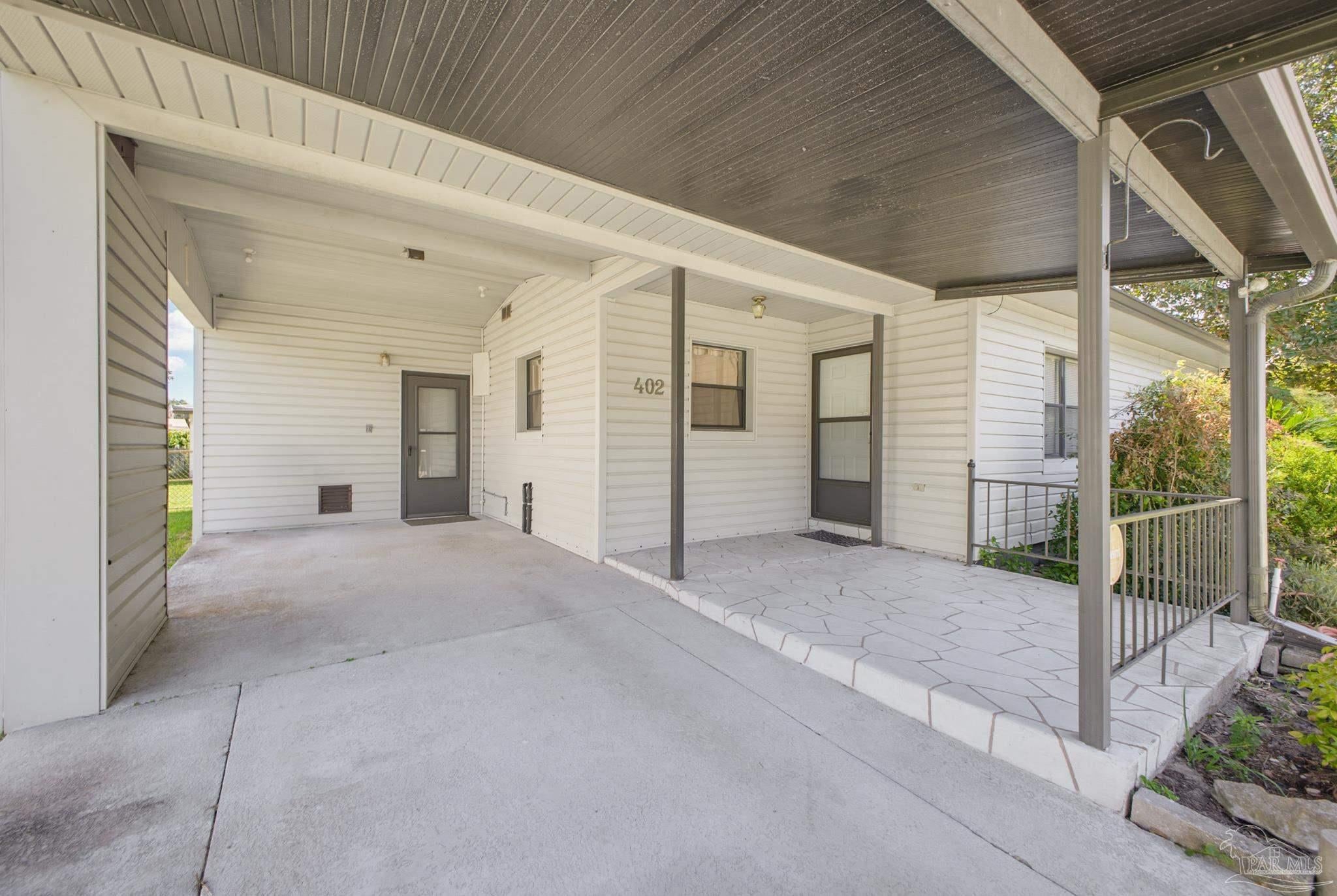 402 Clairmont Dr, Pensacola, FL 32506 photo