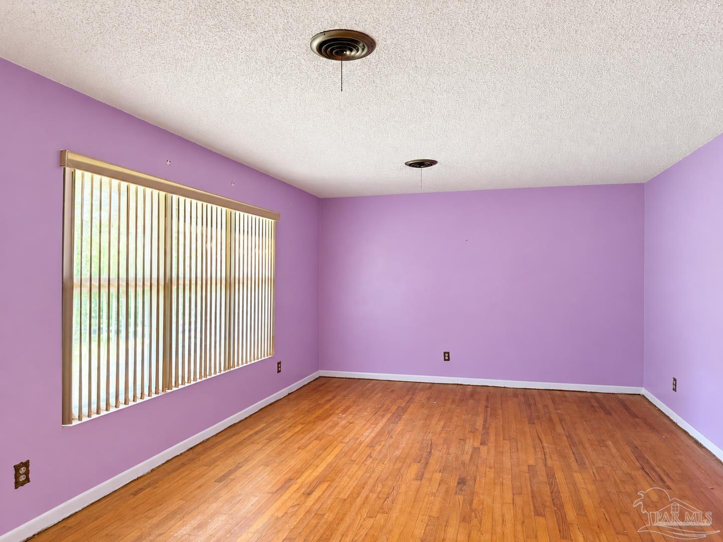 648 Berkley Dr, Pensacola, FL 32503 photo