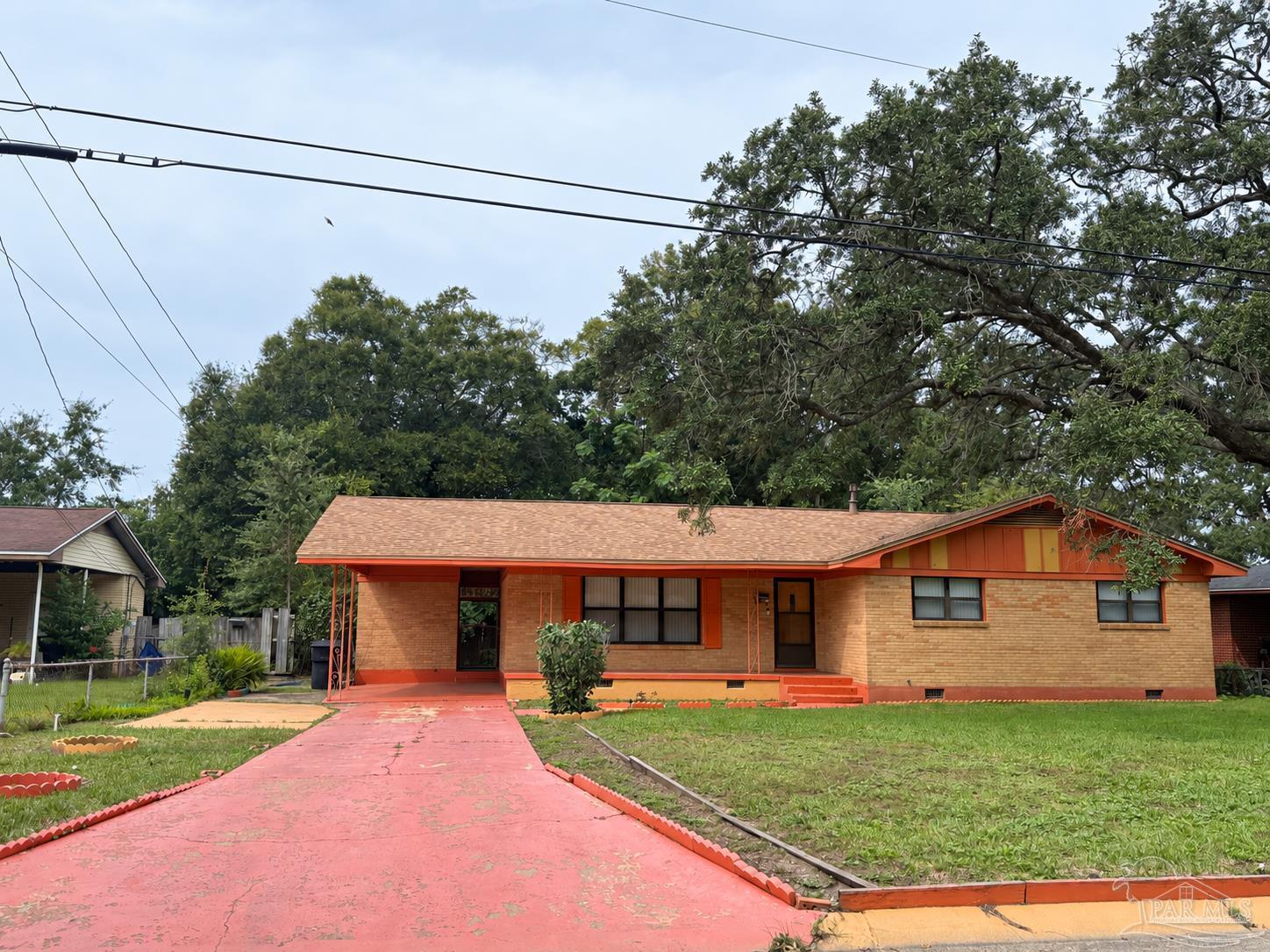 648 Berkley Dr, Pensacola, FL 32503 photo
