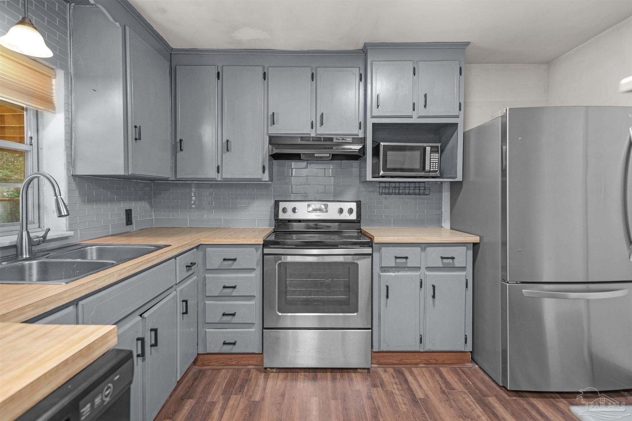 5824 Nashville Ave, Pensacola, FL 32526 photo
