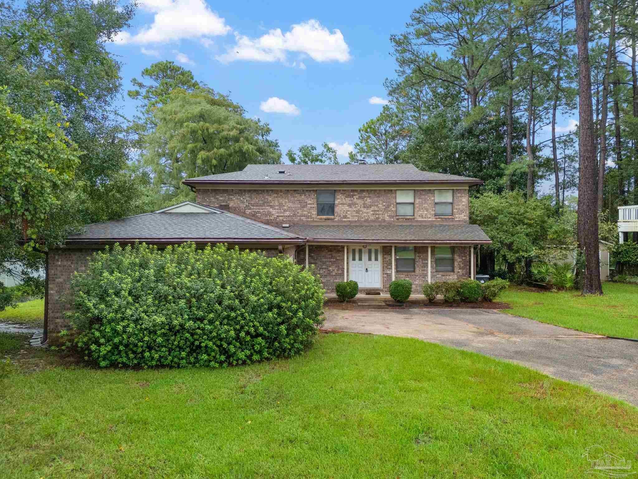 550 Riola Pl, Pensacola, FL 32506 photo
