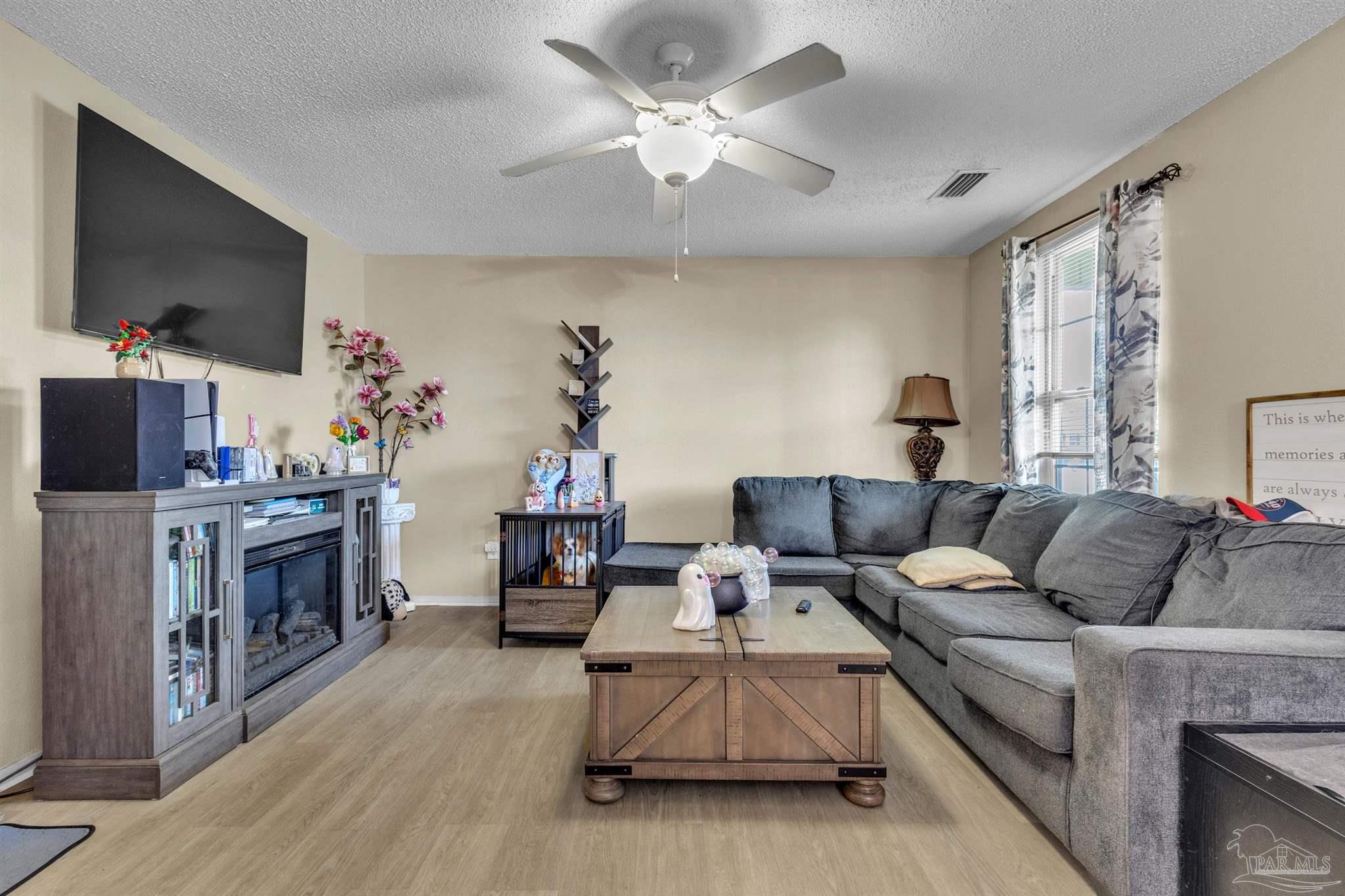 8838 Mary Fleming Dr, Pensacola, FL 32507 photo