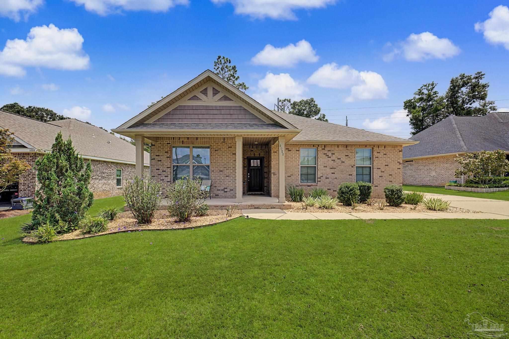 6010 21 Oaks Dr, Pensacola, FL 32526