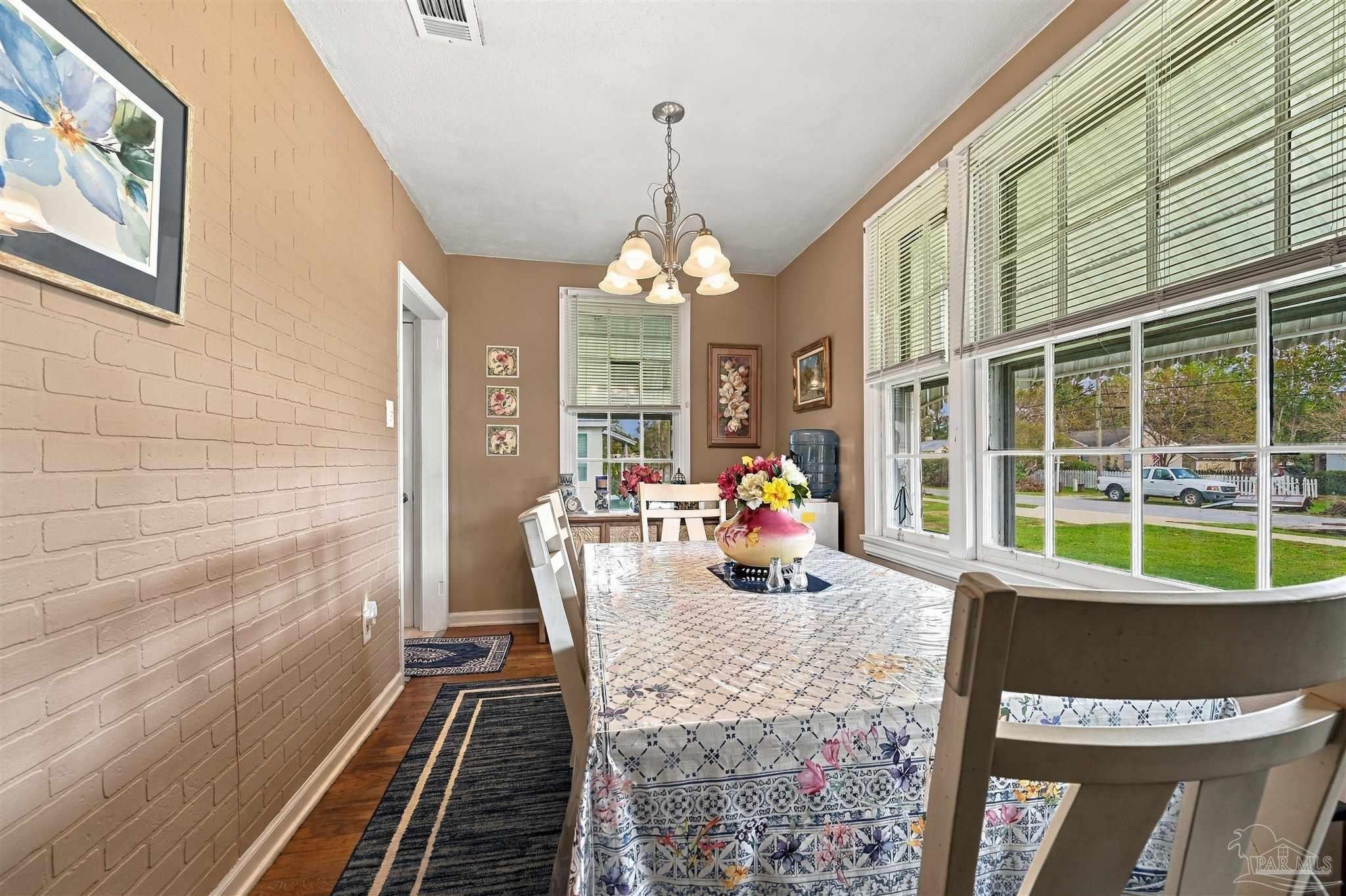 1214 Wisteria Ave, Pensacola, FL 32507 photo