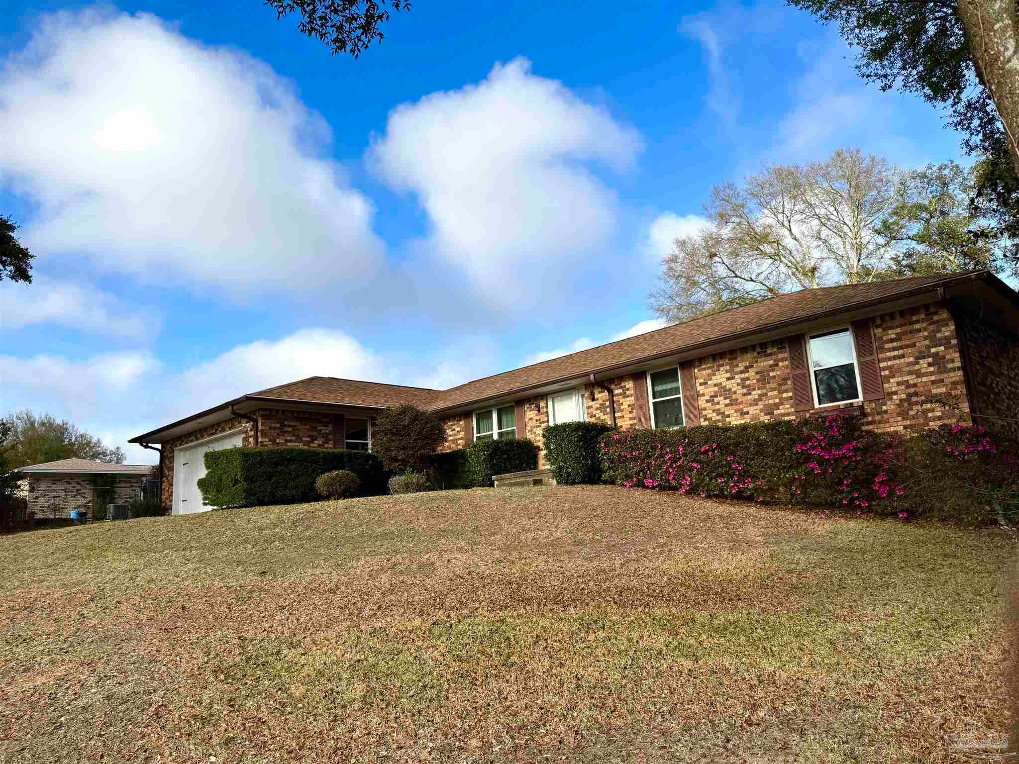 6040 Strickland Pl, Pensacola, FL 32506 photo