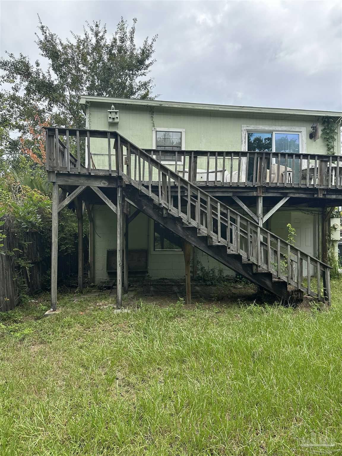 300 Cartwright Ave, Pensacola, FL 32507