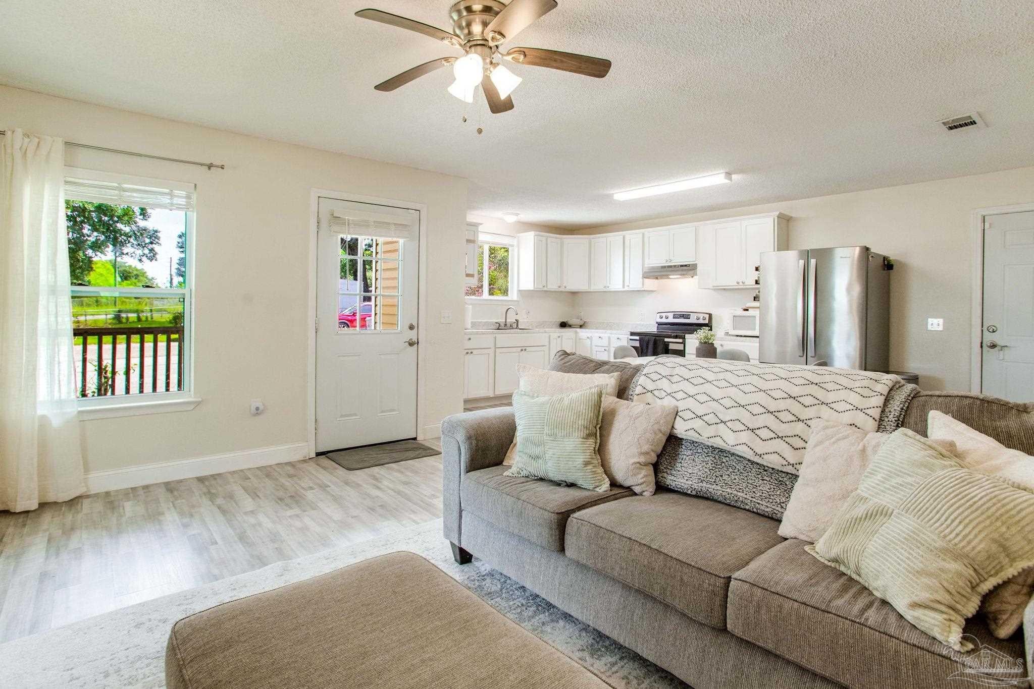 3917 W Mallory St, Pensacola, FL 32505 photo