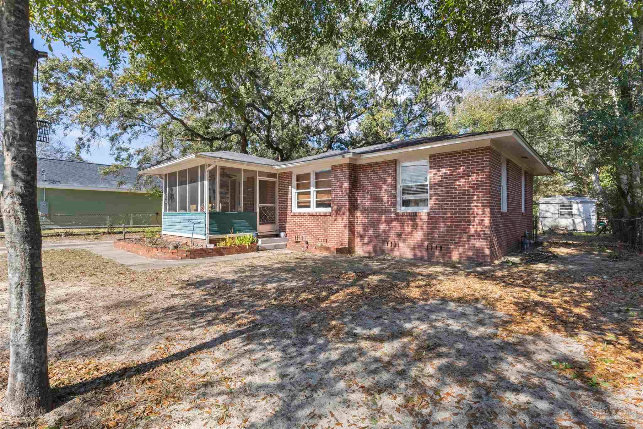116 Rue Max St, Pensacola, FL 32507